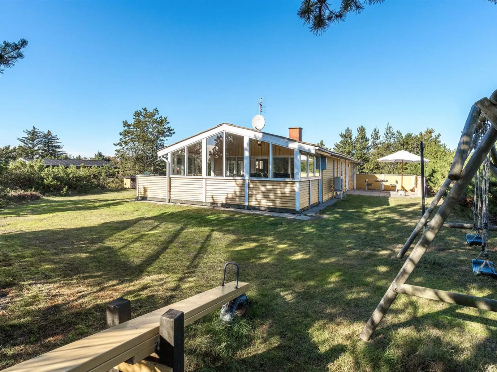 "Jeldrik" - 100m from the sea-Draußen