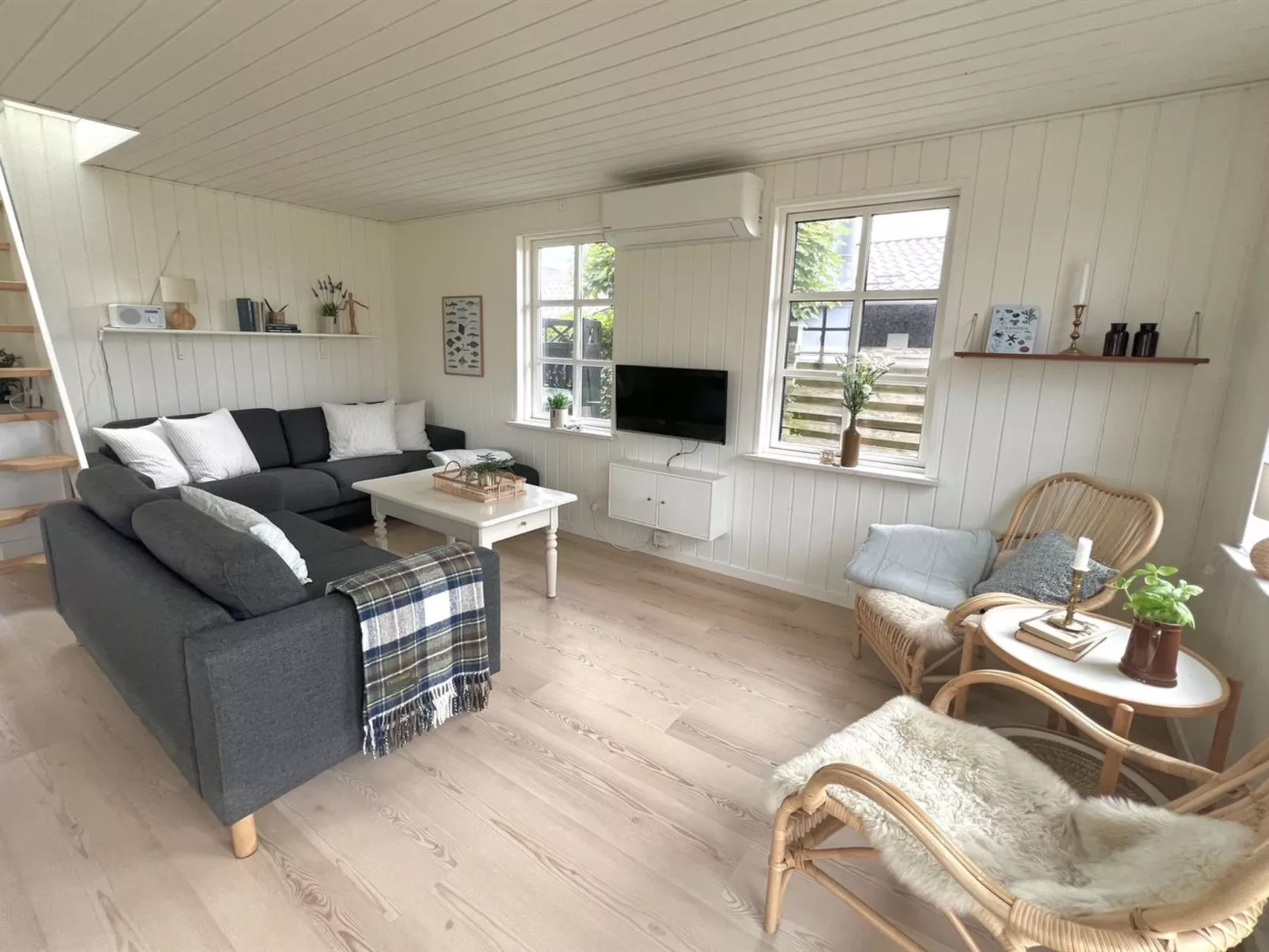 "Ajvi" - 50m from the sea-Inside