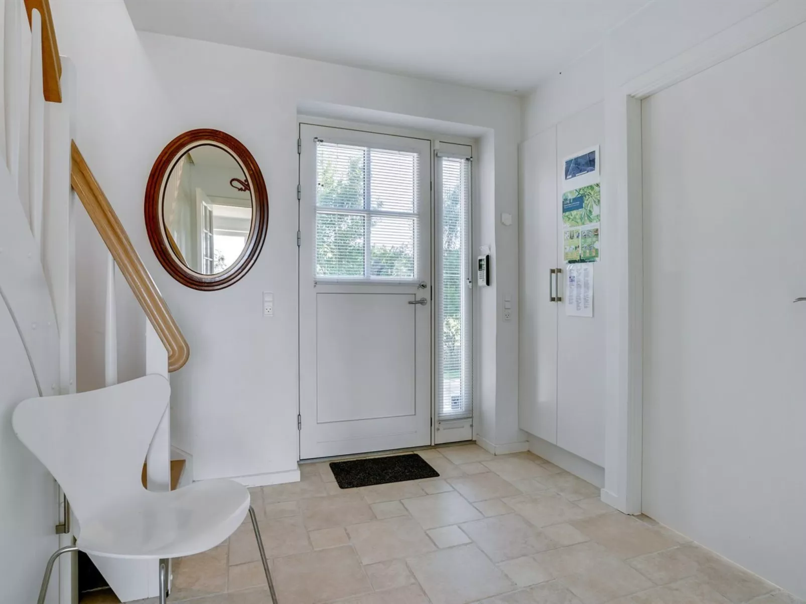 "Jeppe" - 50m to the fjord-Inside