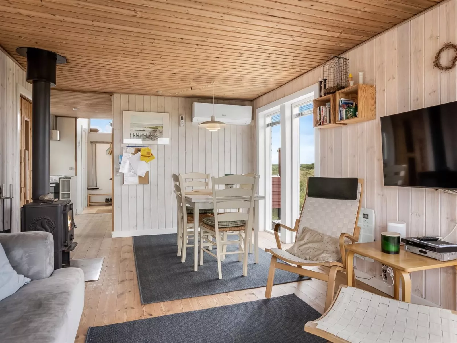 "Hermoth" - 300m from the sea-Drinnen