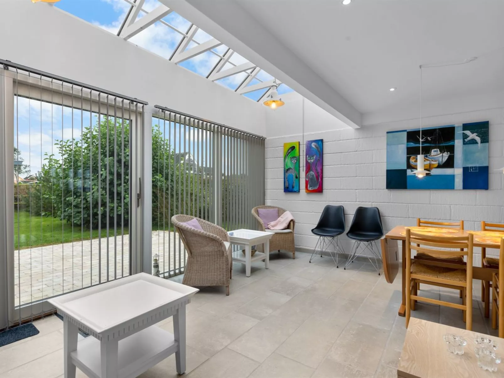 "Rikkart" - 100m from the sea-Dedans