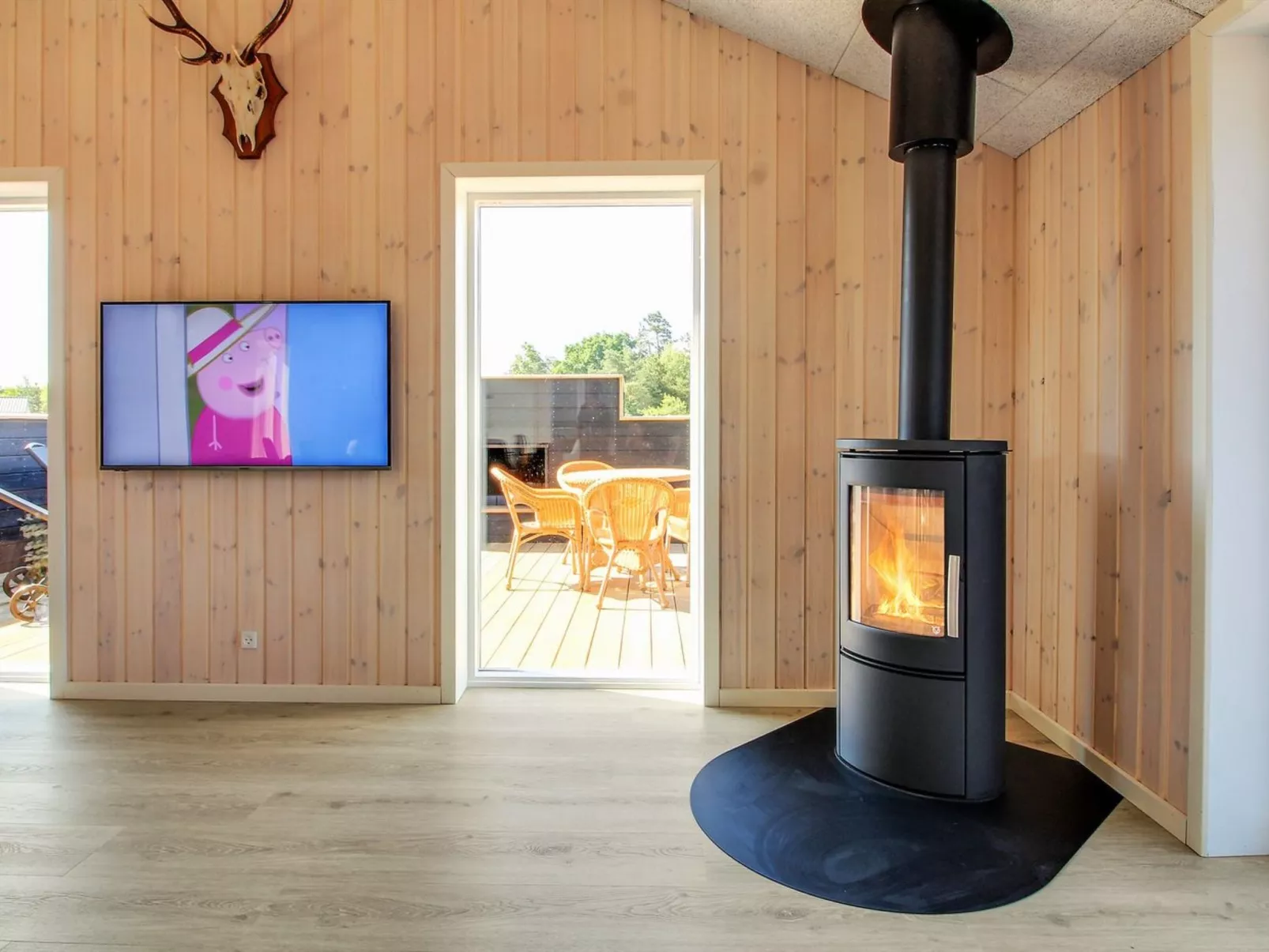 "Tahvo" - 3.3km from the sea-Inside