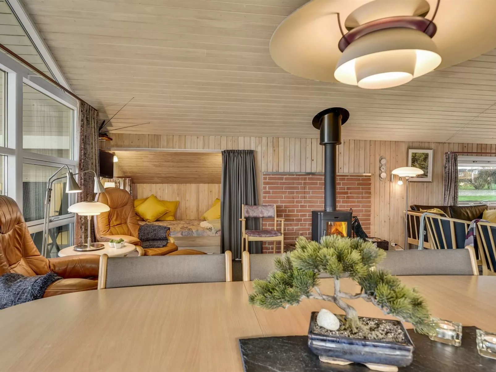 "Hjalmar" - 400m from the sea-Inside