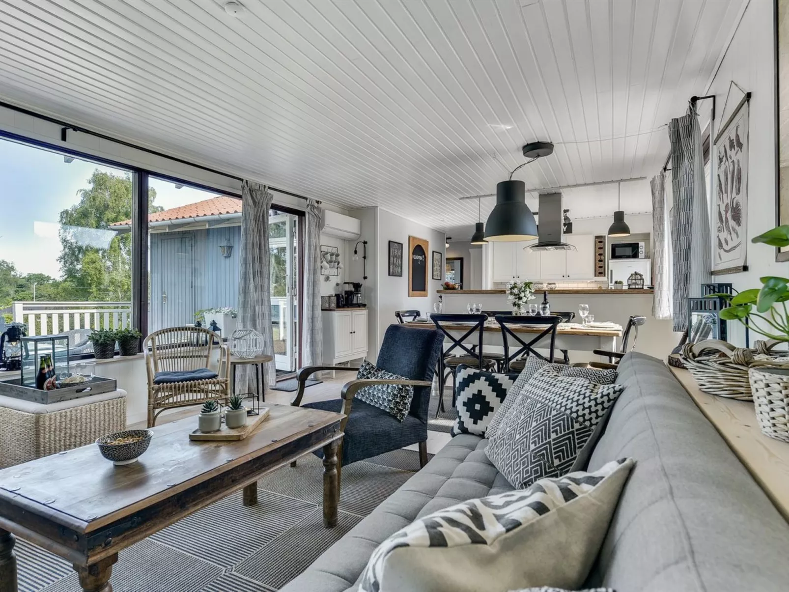 "Lillan" - 250m from the sea-Inside