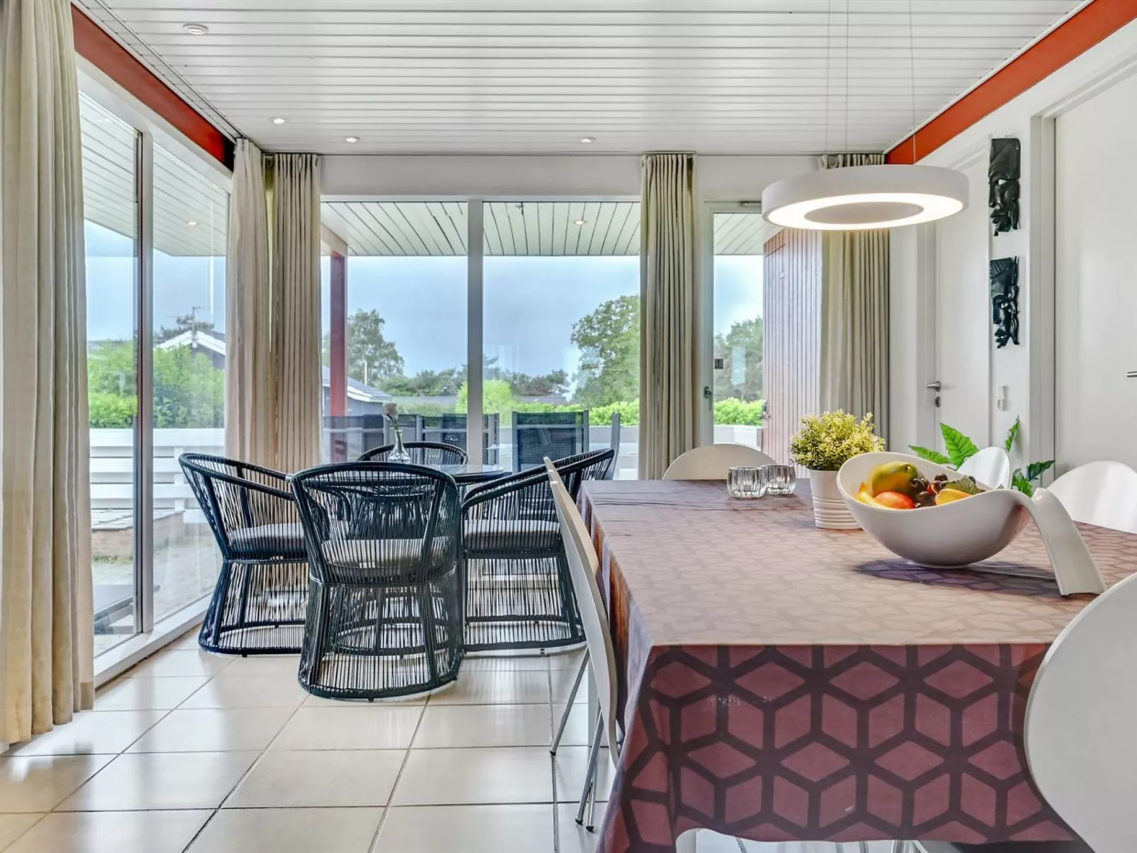 "Emly" - 1.1km from the sea-Dedans