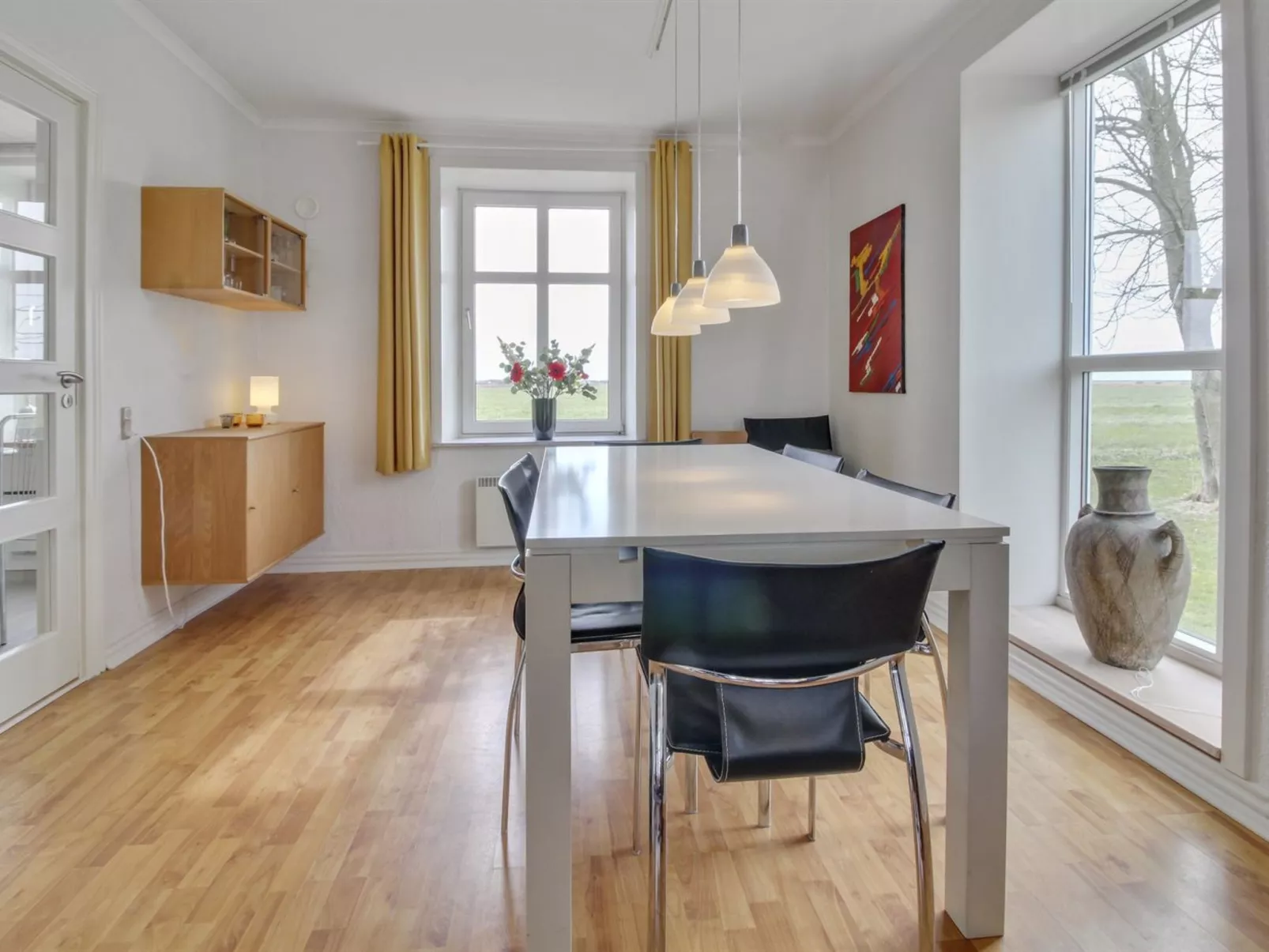 "Juuso" - 20km from the sea-Inside