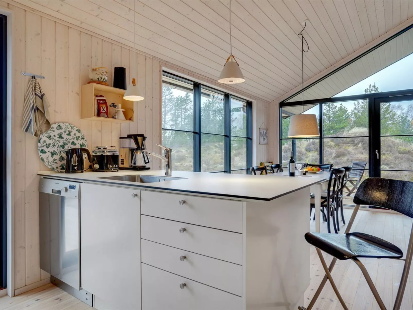 "Turkka" - 3.8km from the sea-Dedans