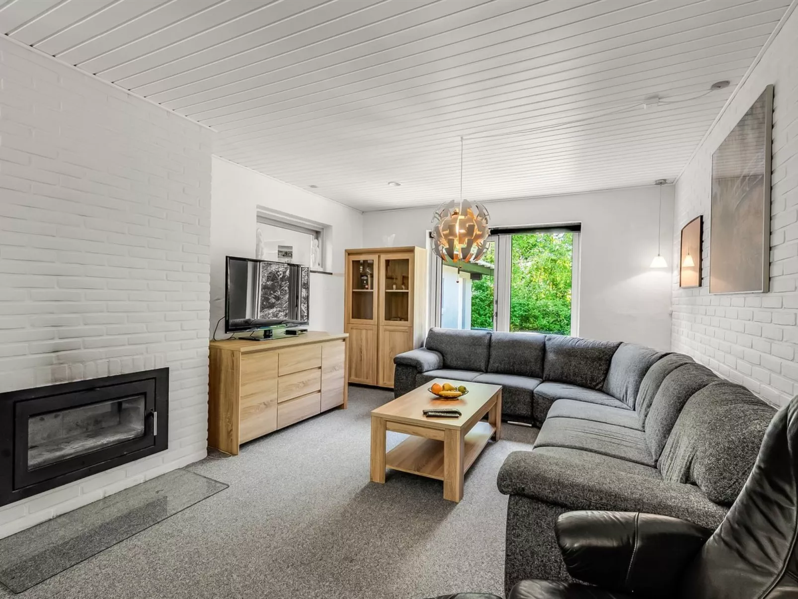 "Aarni" - 250m to the fjord-Inside