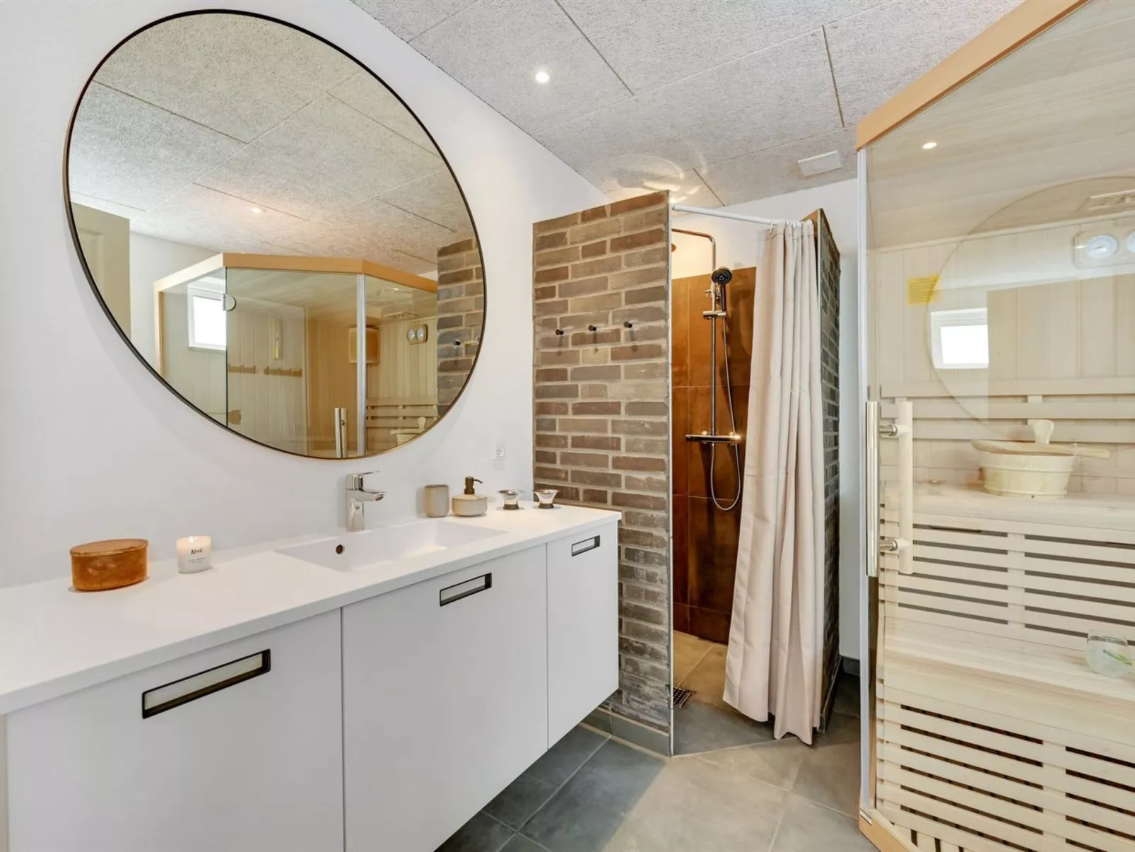 "Pejo" - 950m from the sea-Dedans