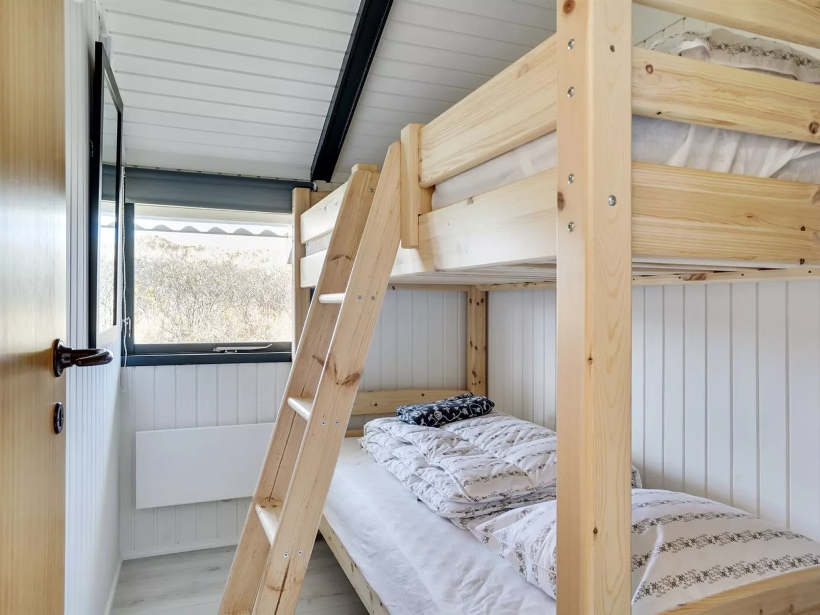 "Asalonis" - 250m from the sea-Inside