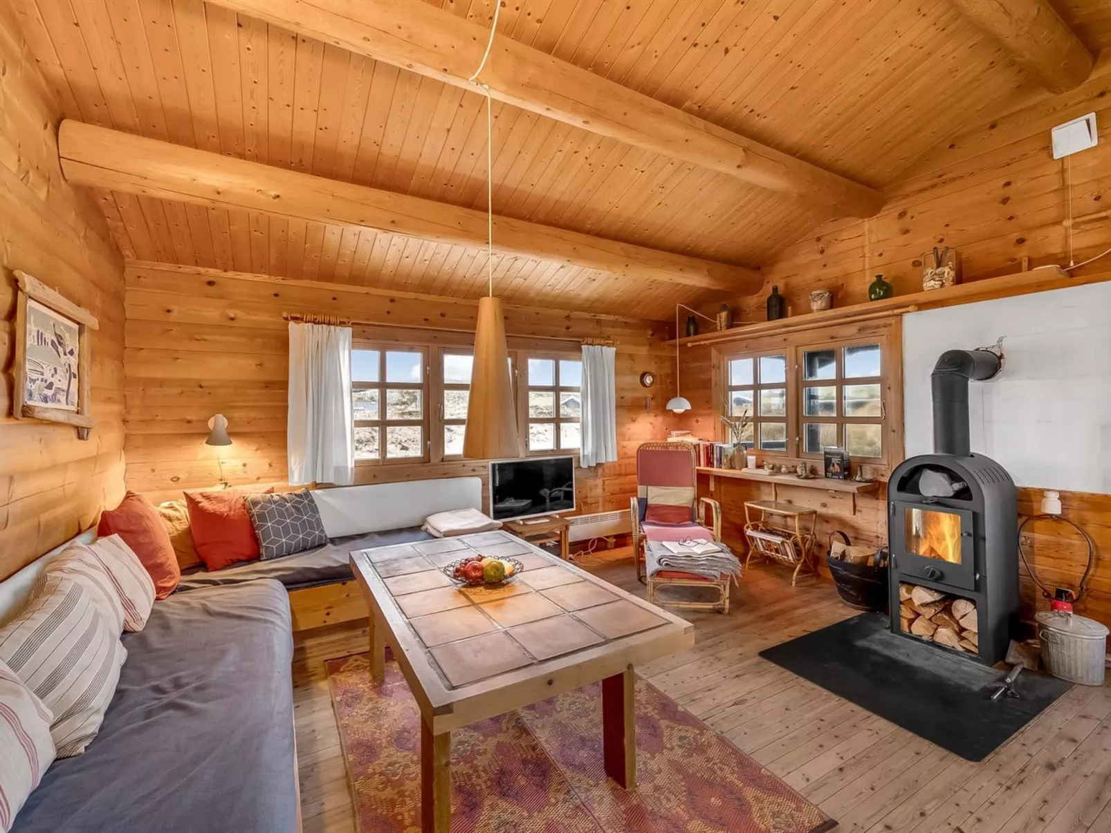 "Herfrith" -  from the sea-Inside