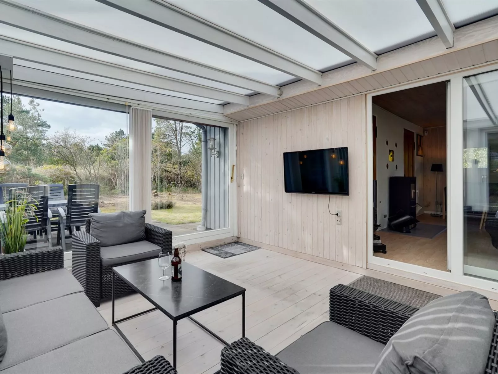 "Lippi" - 2.3km from the sea-Dedans