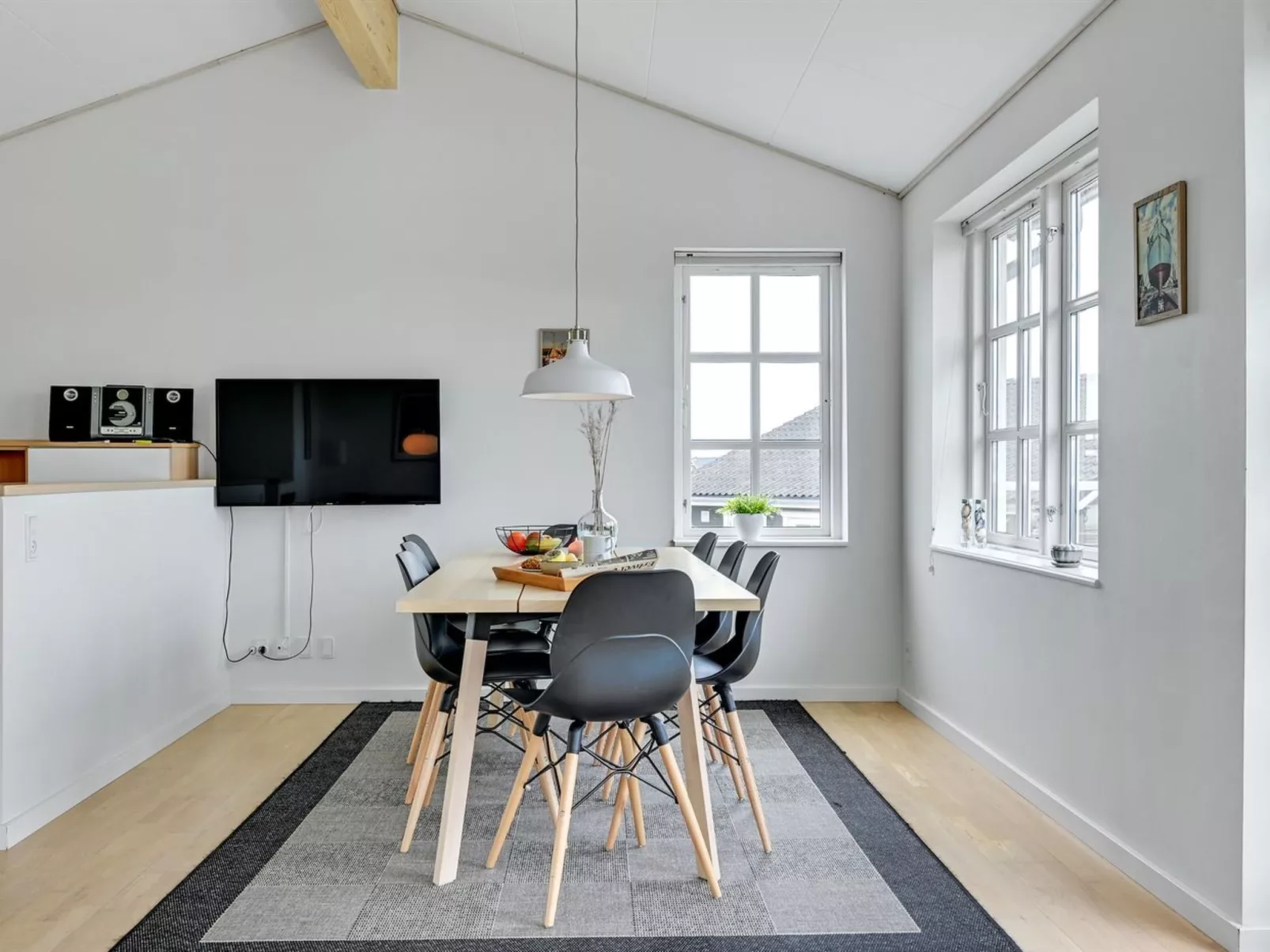 "Asmund" - 150m from the sea-Inside