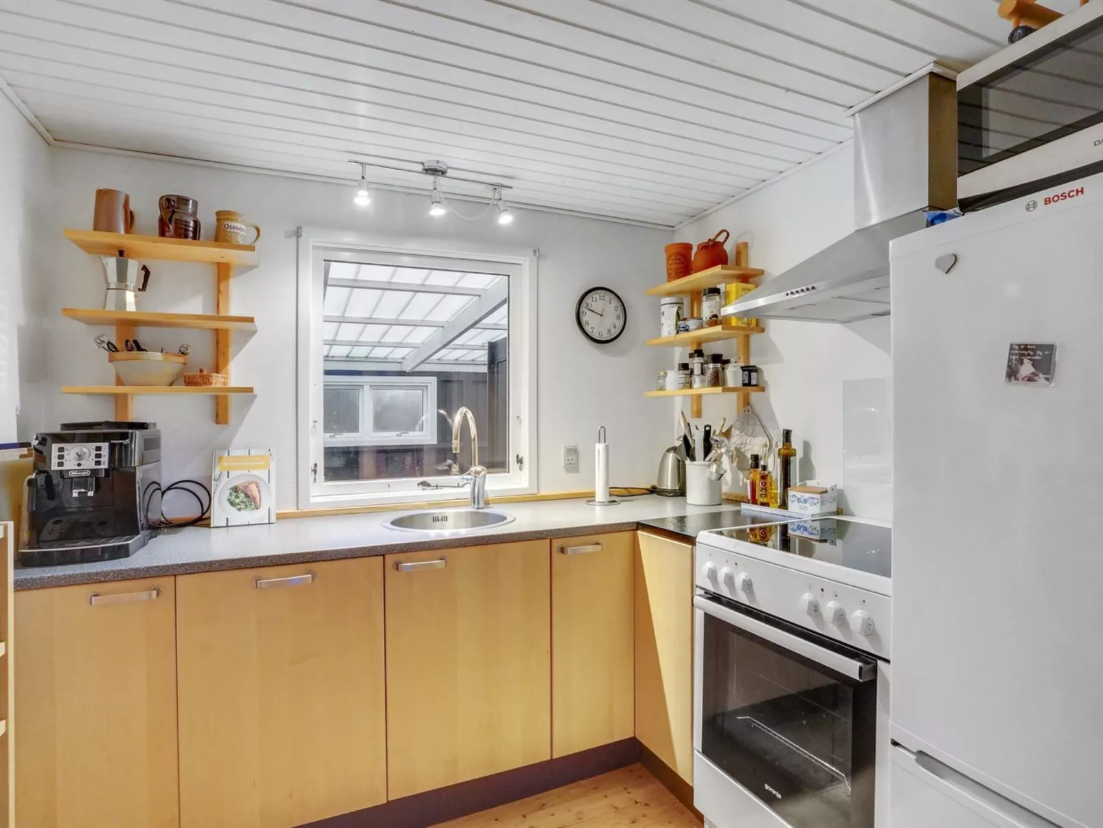 "Akke" - 150m to the fjord-Inside