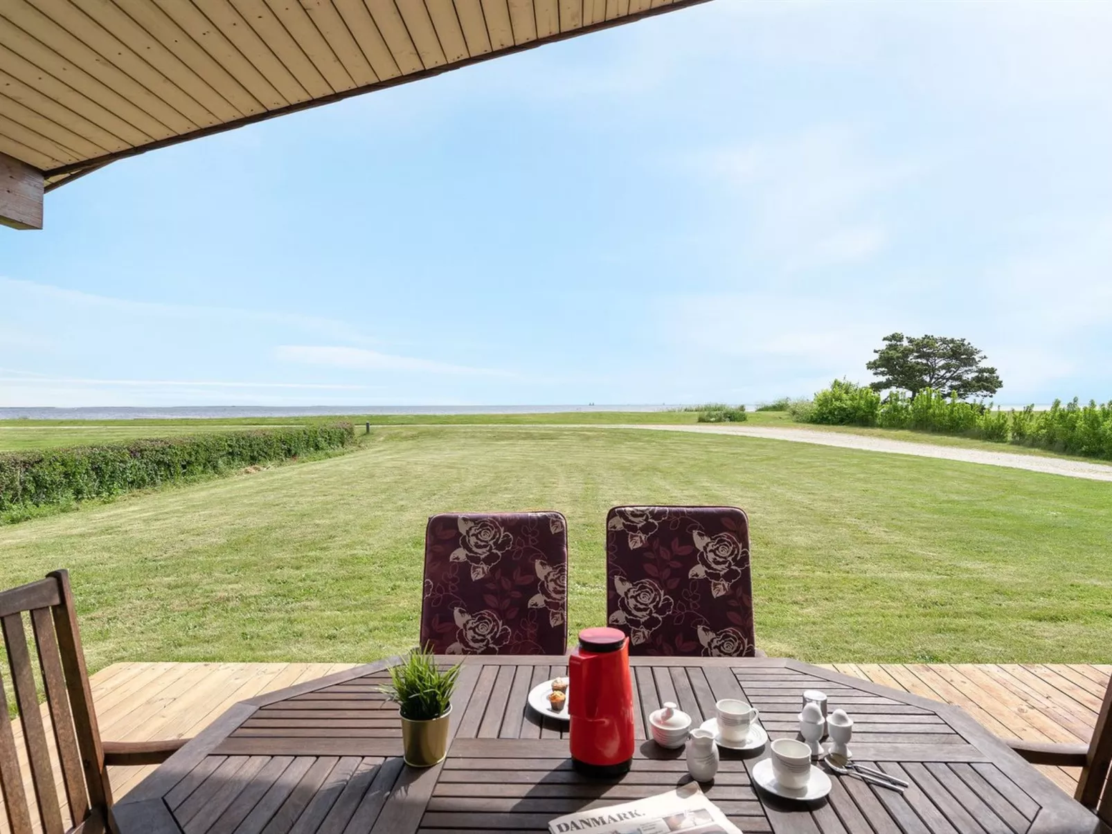 "Roope" - 50m from the sea-Draußen