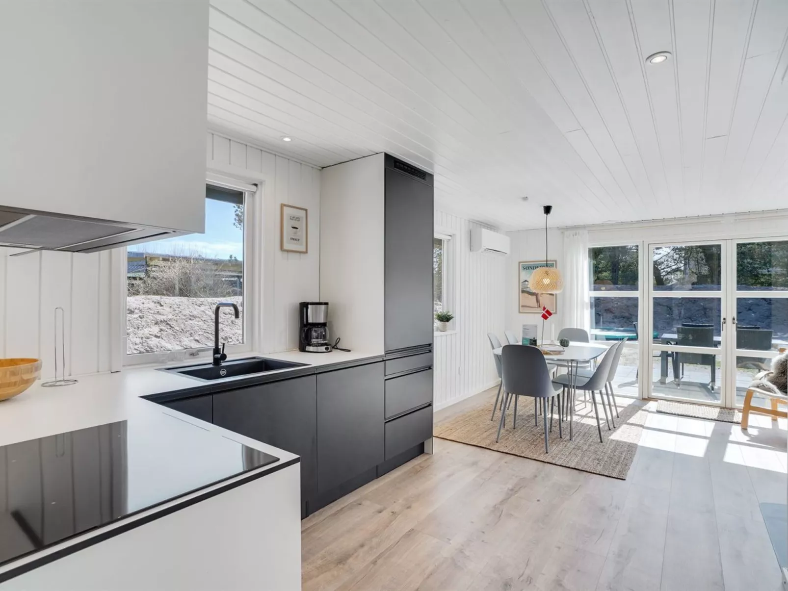 "Gillis" - 900m from the sea-Inside