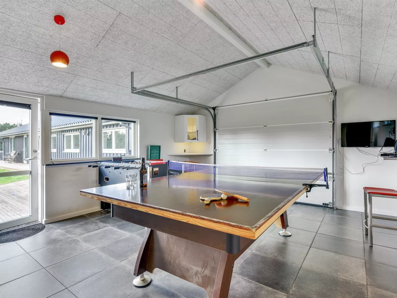 "Faye" - 600m from the sea-Inside