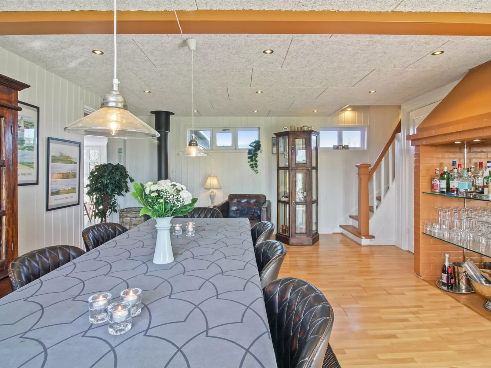 "Janakij" - 475m from the sea-Drinnen