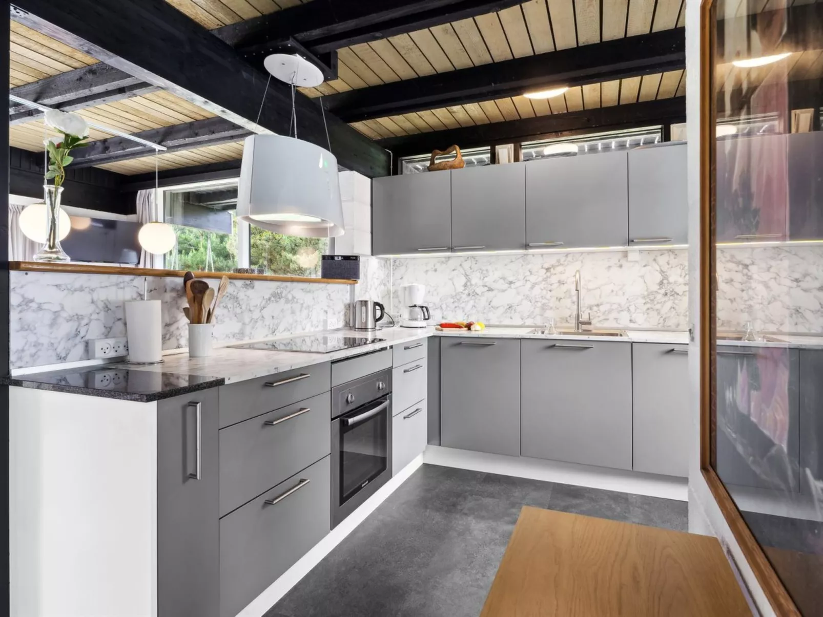 "Wiger" - 150m from the sea-Dedans