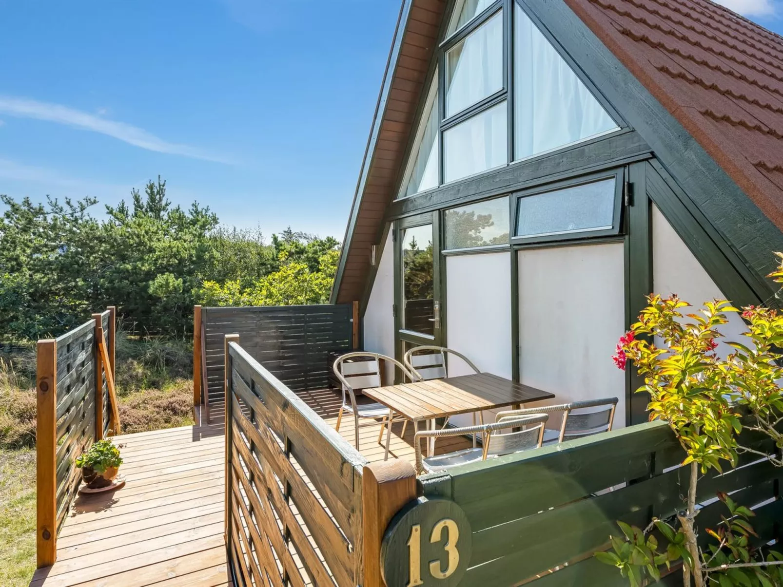 "Ariana" - 150m from the sea-Dehors