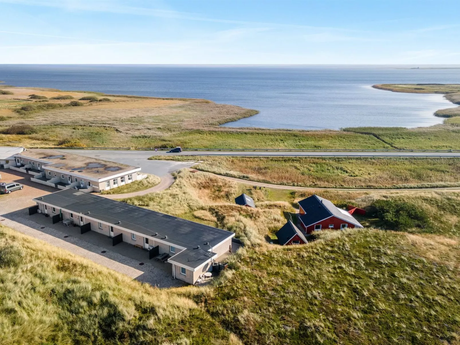 "Elizabeta" - 100m to the fjord-Draußen