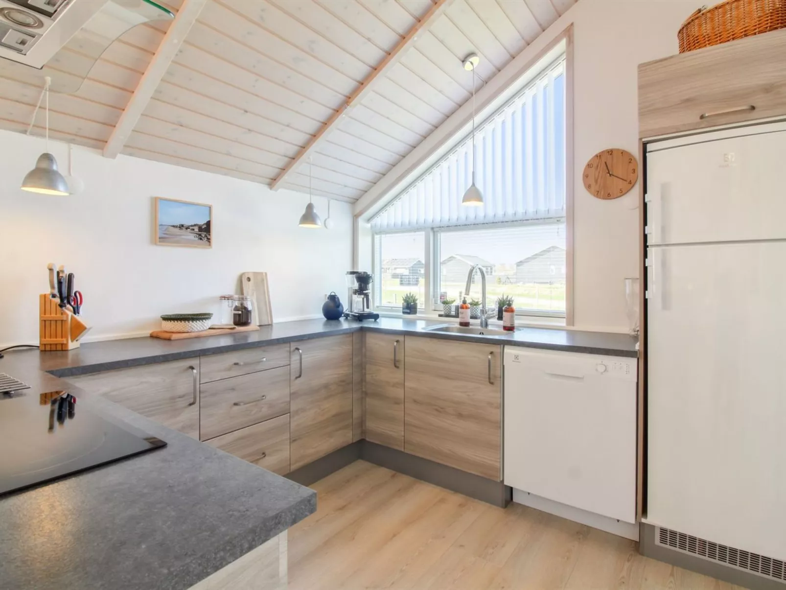 "Mirkka" - 1.5km from the sea-Inside