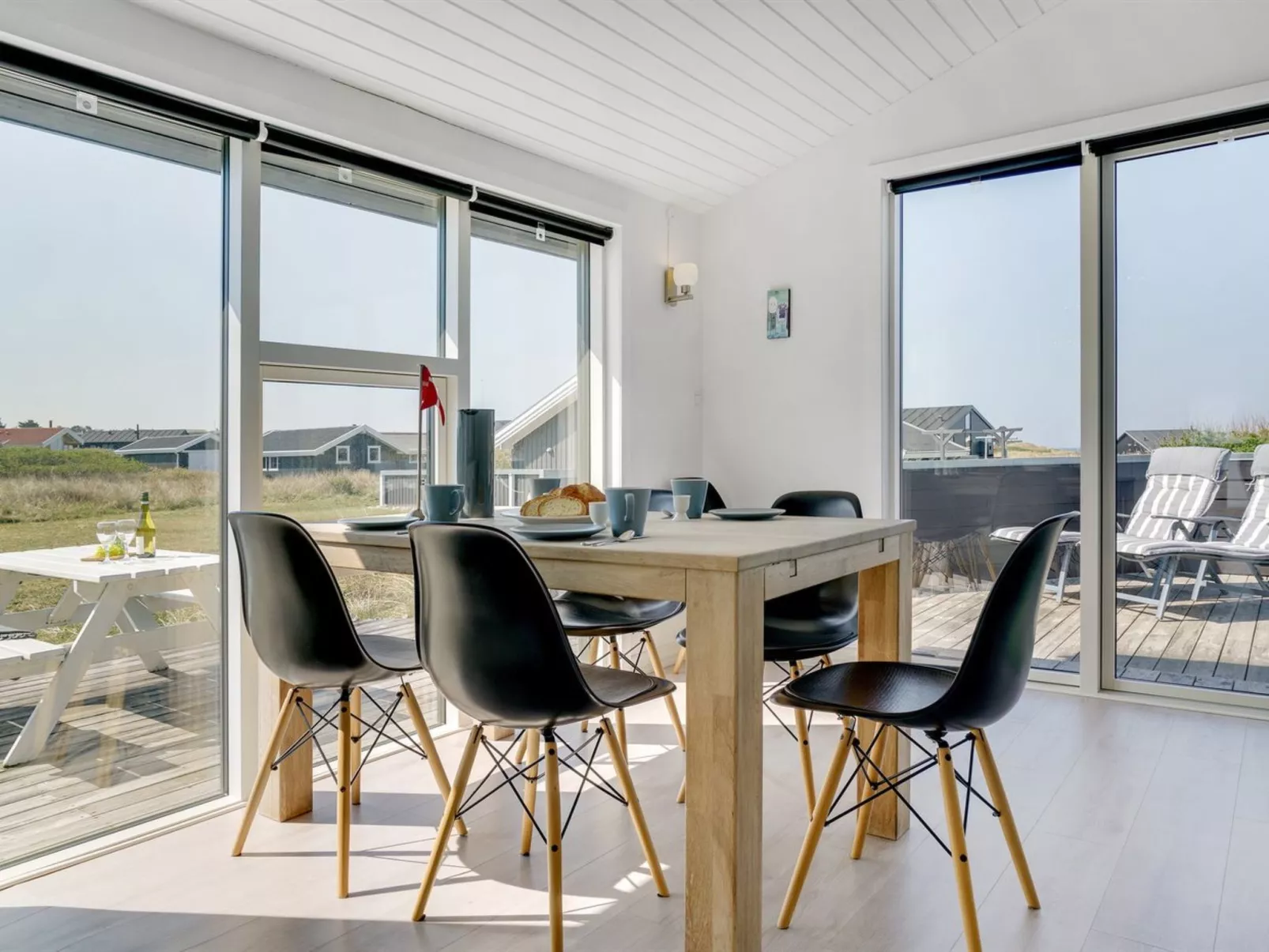 "Aviana" - 175m from the sea-Drinnen