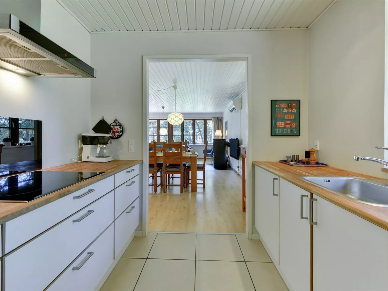 "Satzur" - 800m from the sea-Inside