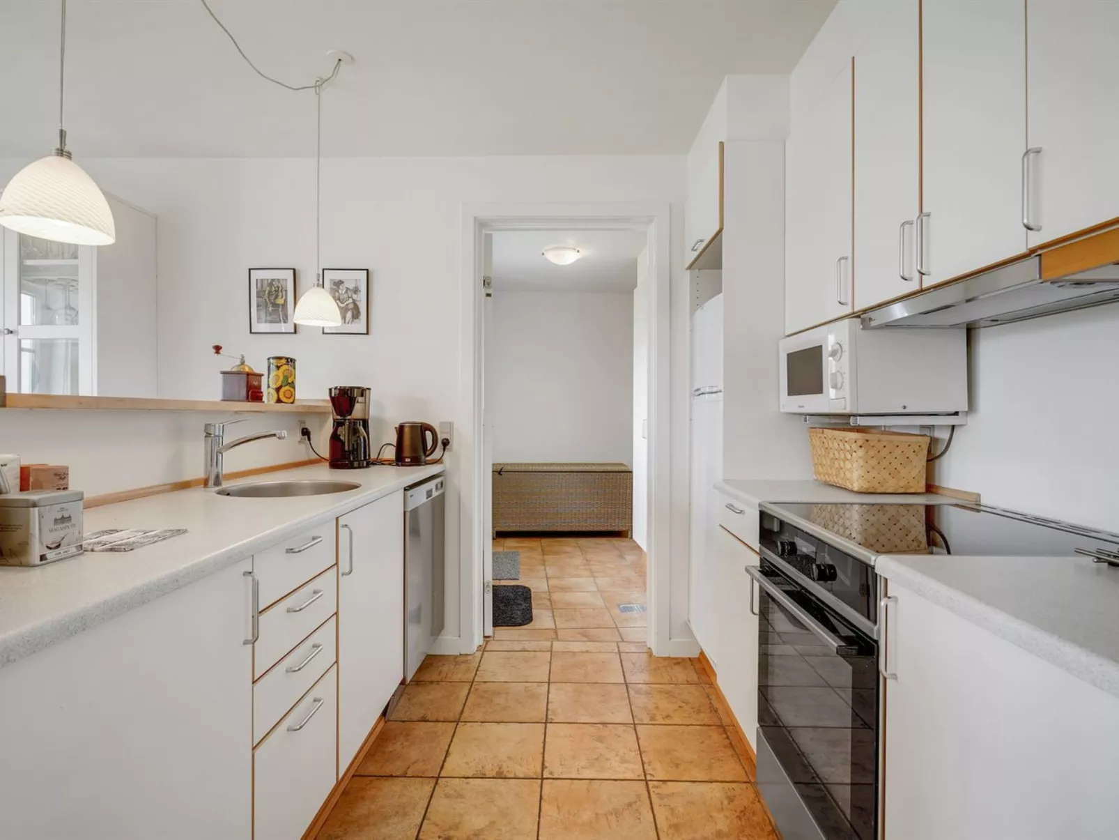 "Askan" - 200m from the sea-Dedans