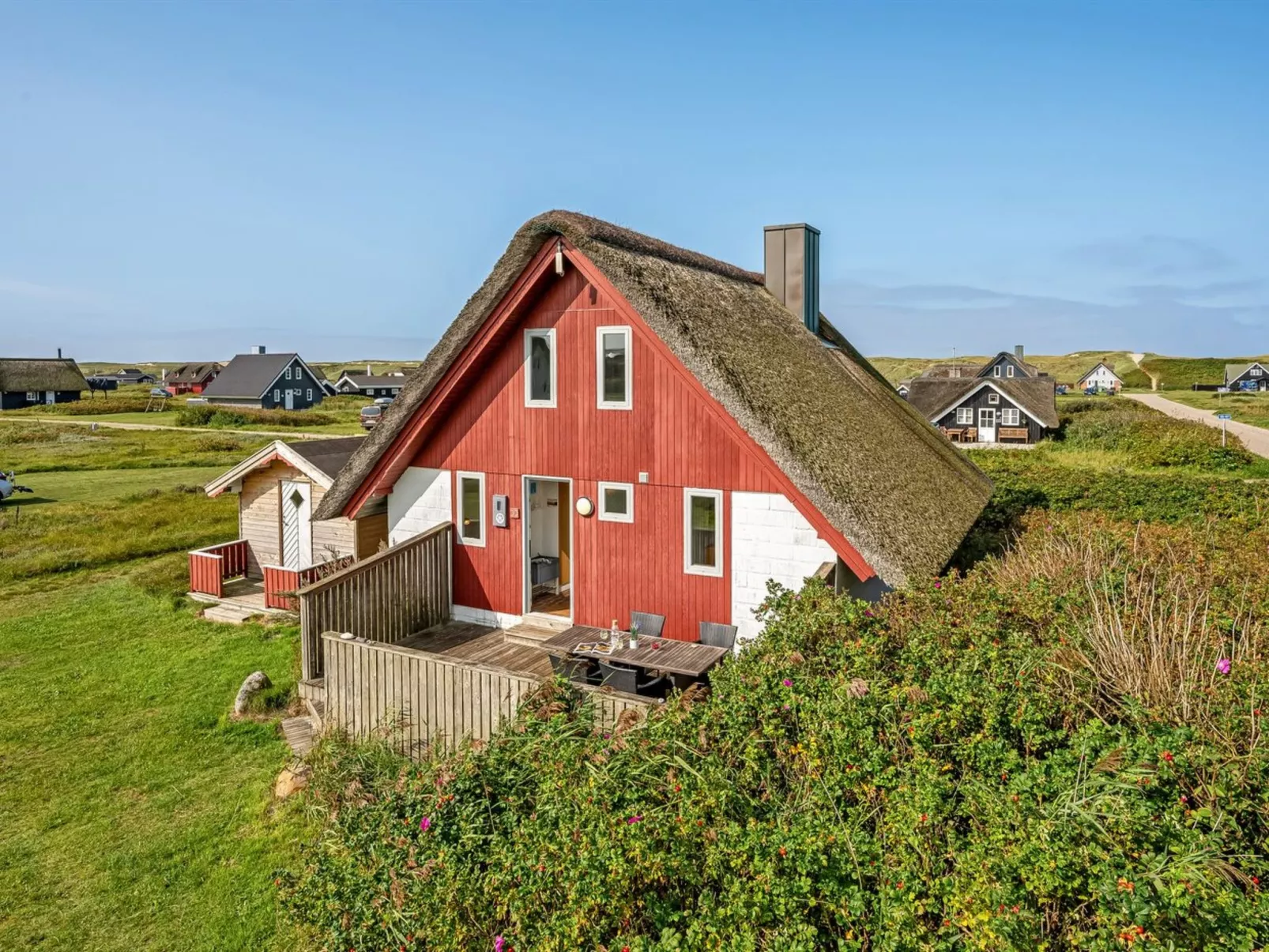 "Iines" - 200m from the sea-Outside