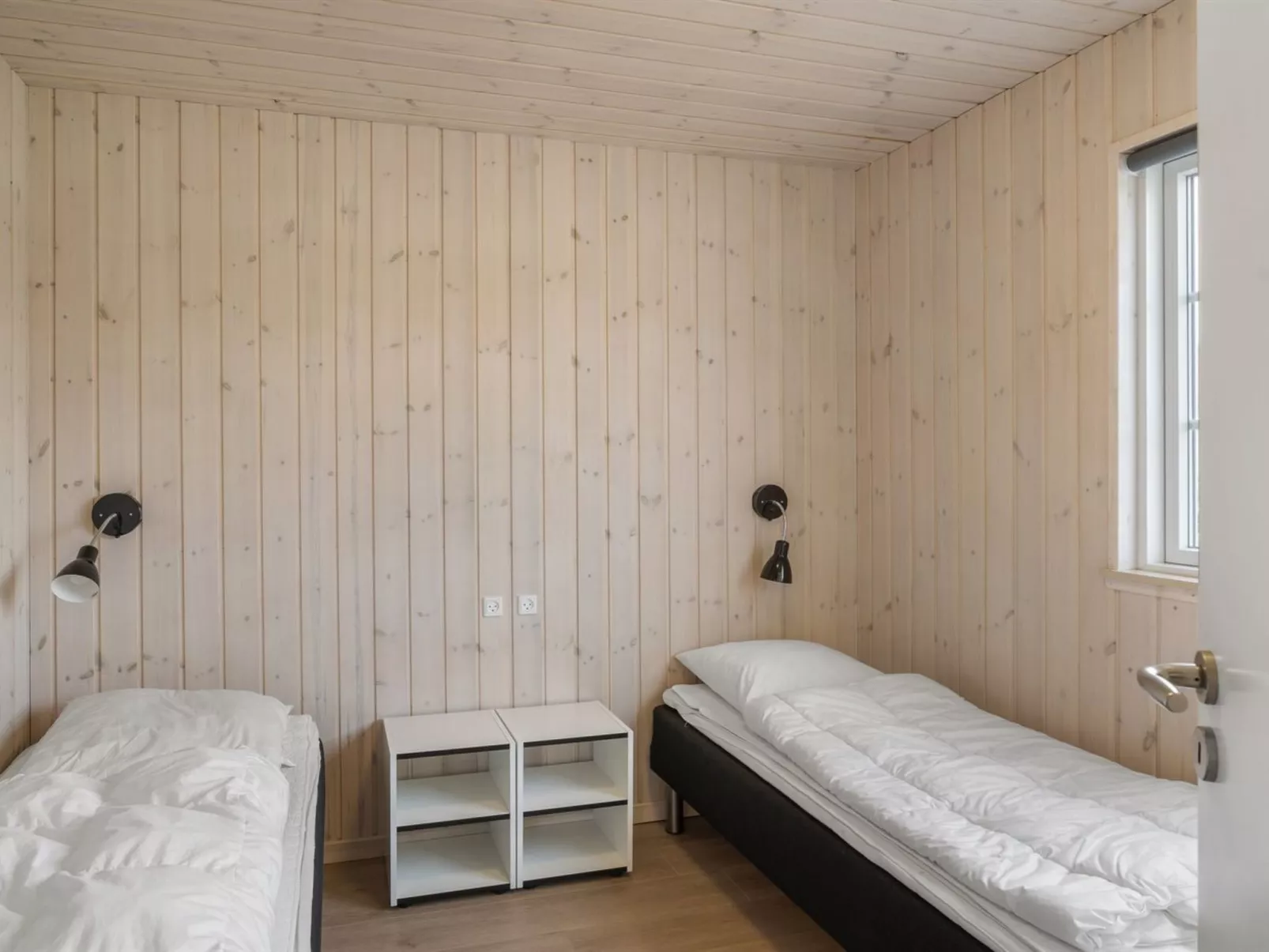 "Damita" - 350m from the sea-Inside