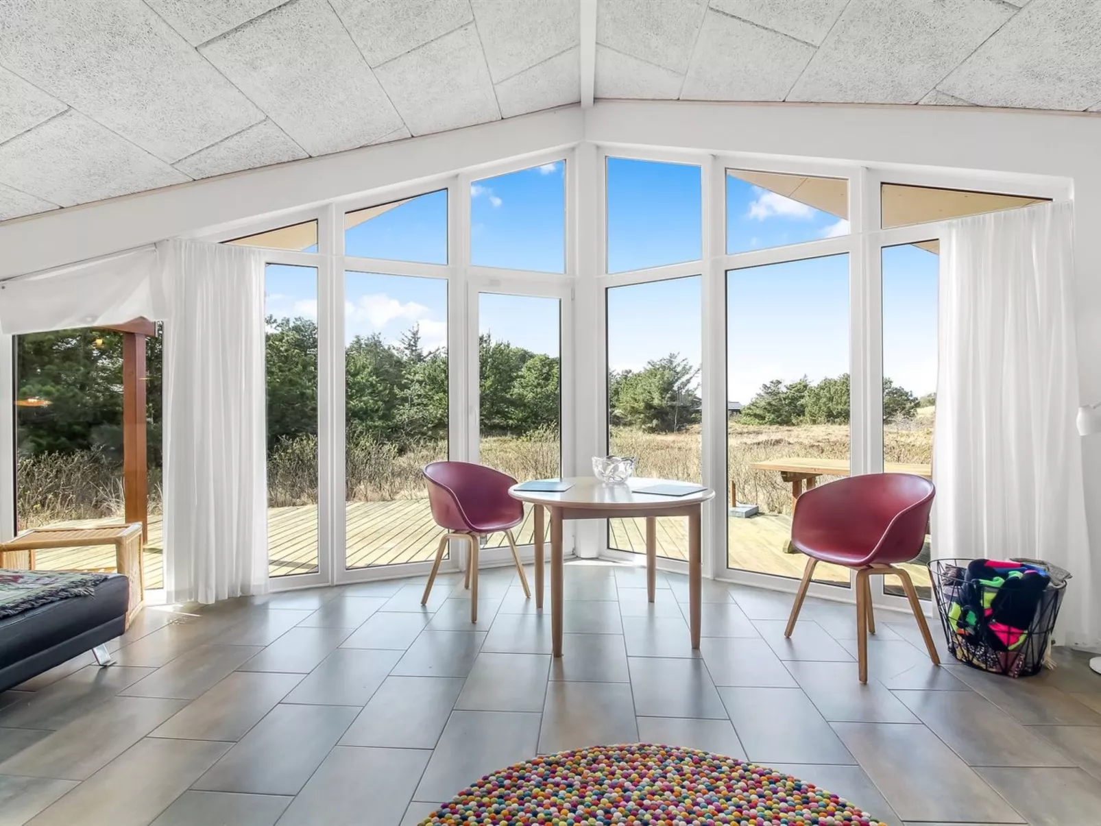 "Harthagunni" - 375m from the sea-Dedans