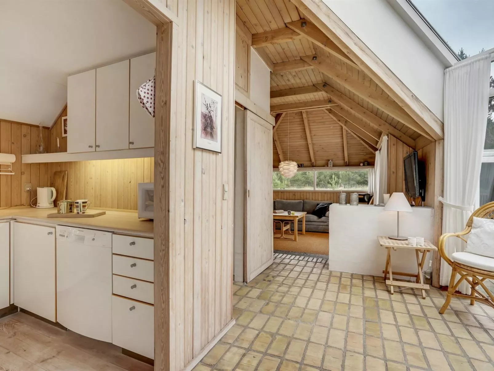 "Gunnie" - 1.1km from the sea-Drinnen