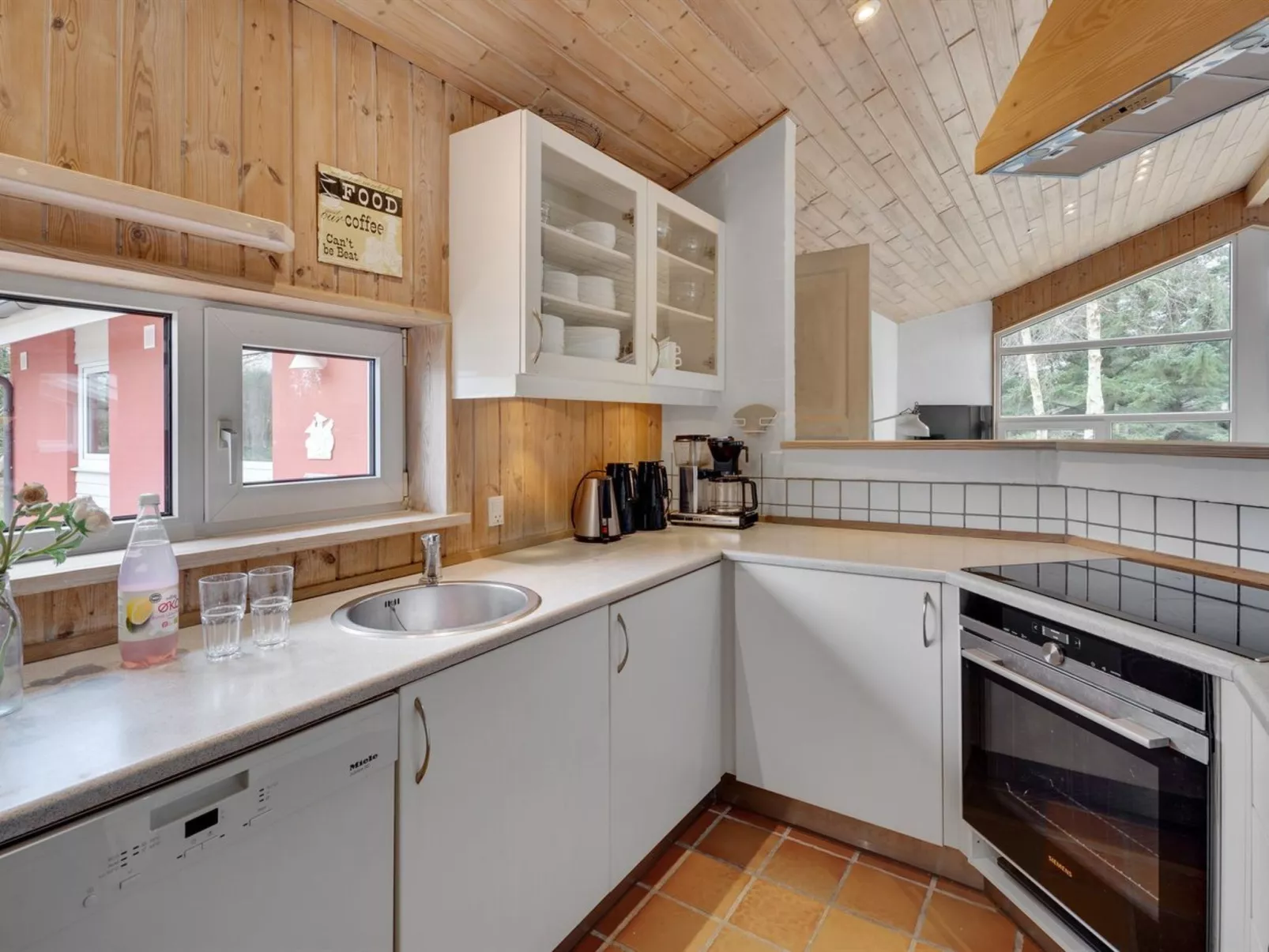 "Mojag" - 1km from the sea-Inside