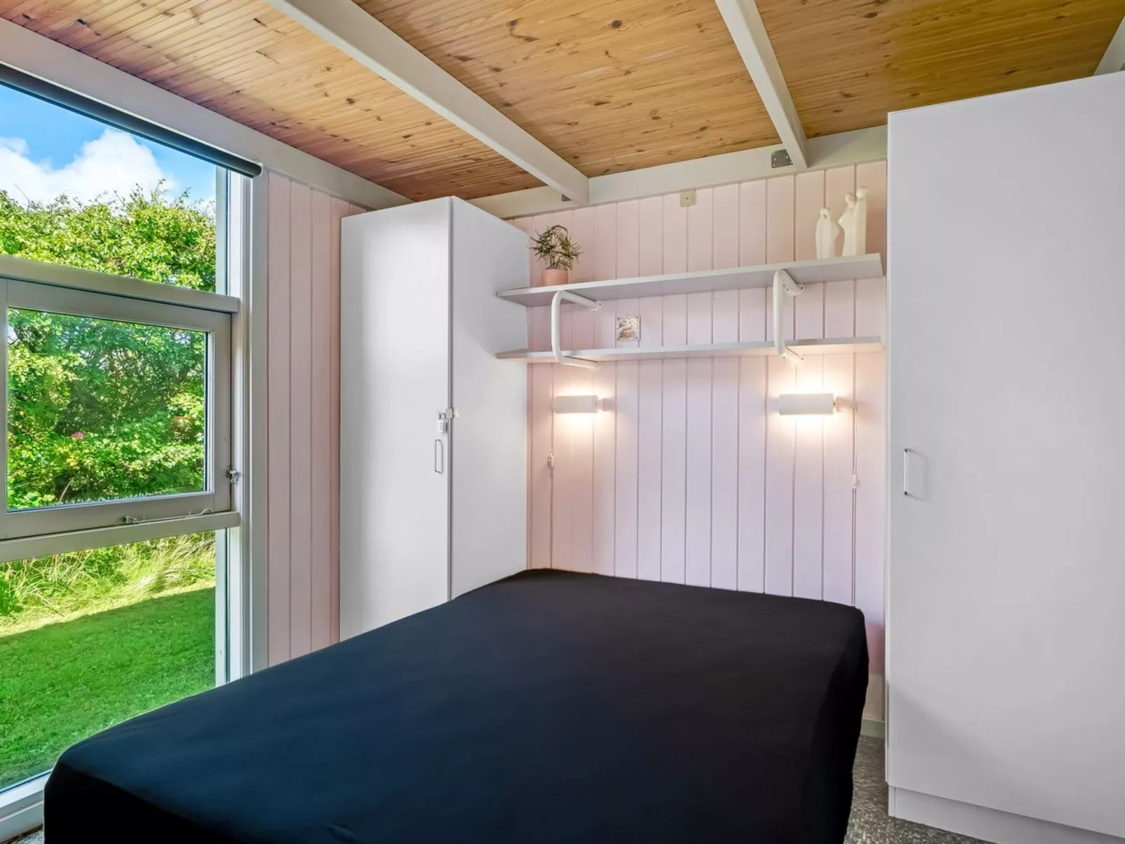 "Sulevi" - 200m to the fjord-Dedans