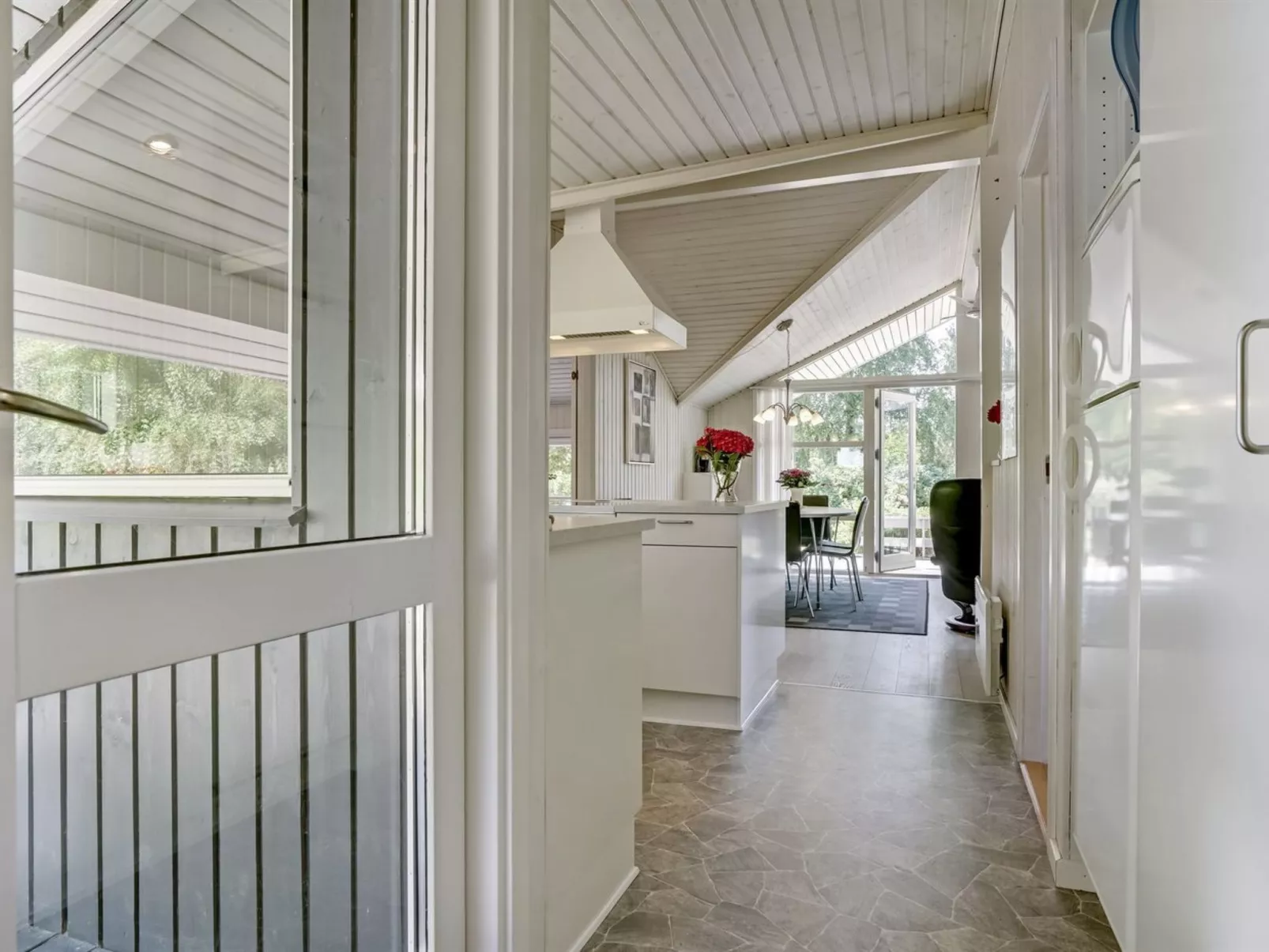 "Stasia" - 75m from the sea-Inside