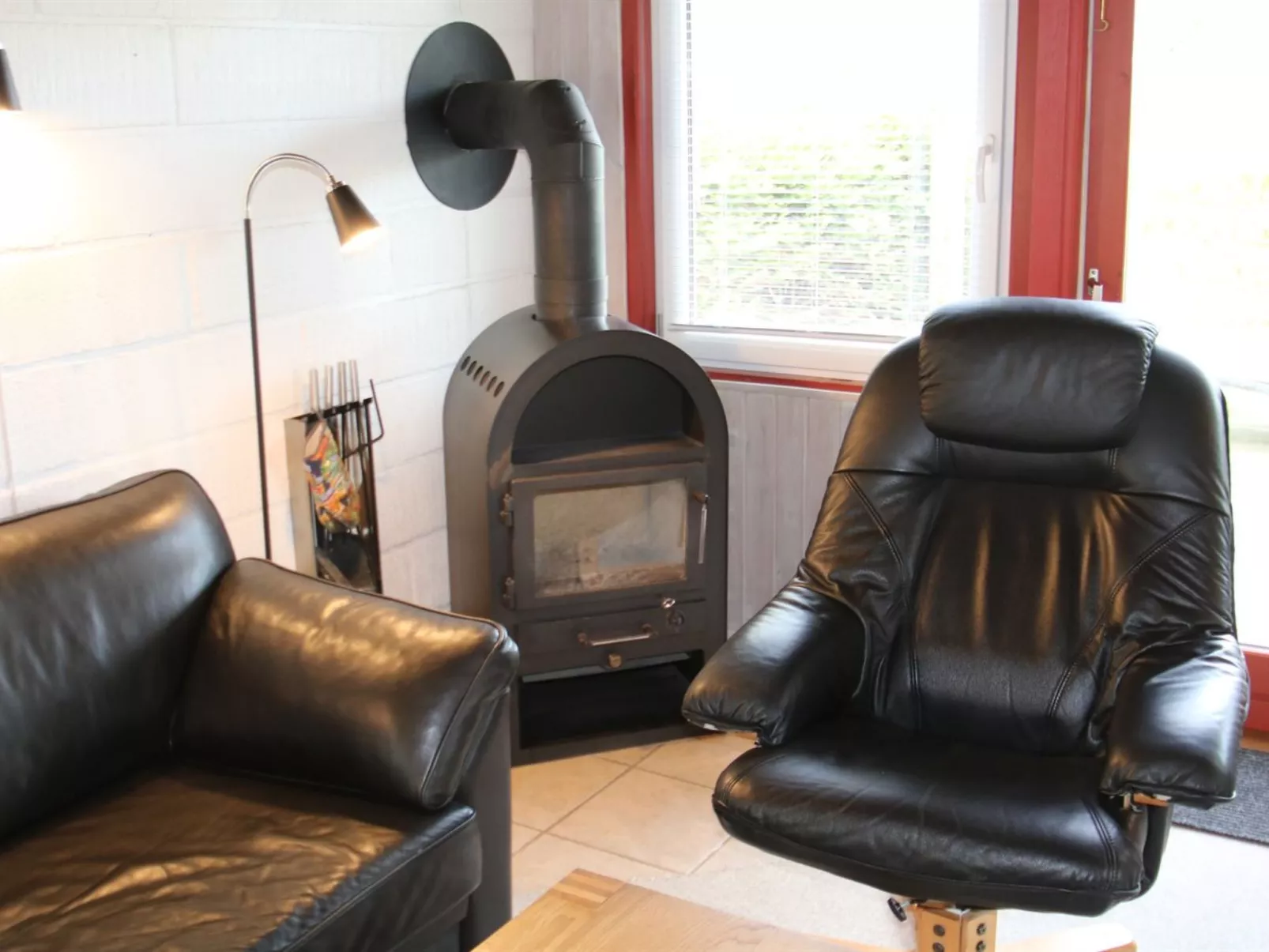 "Thorwer" - 250m from the sea-Inside