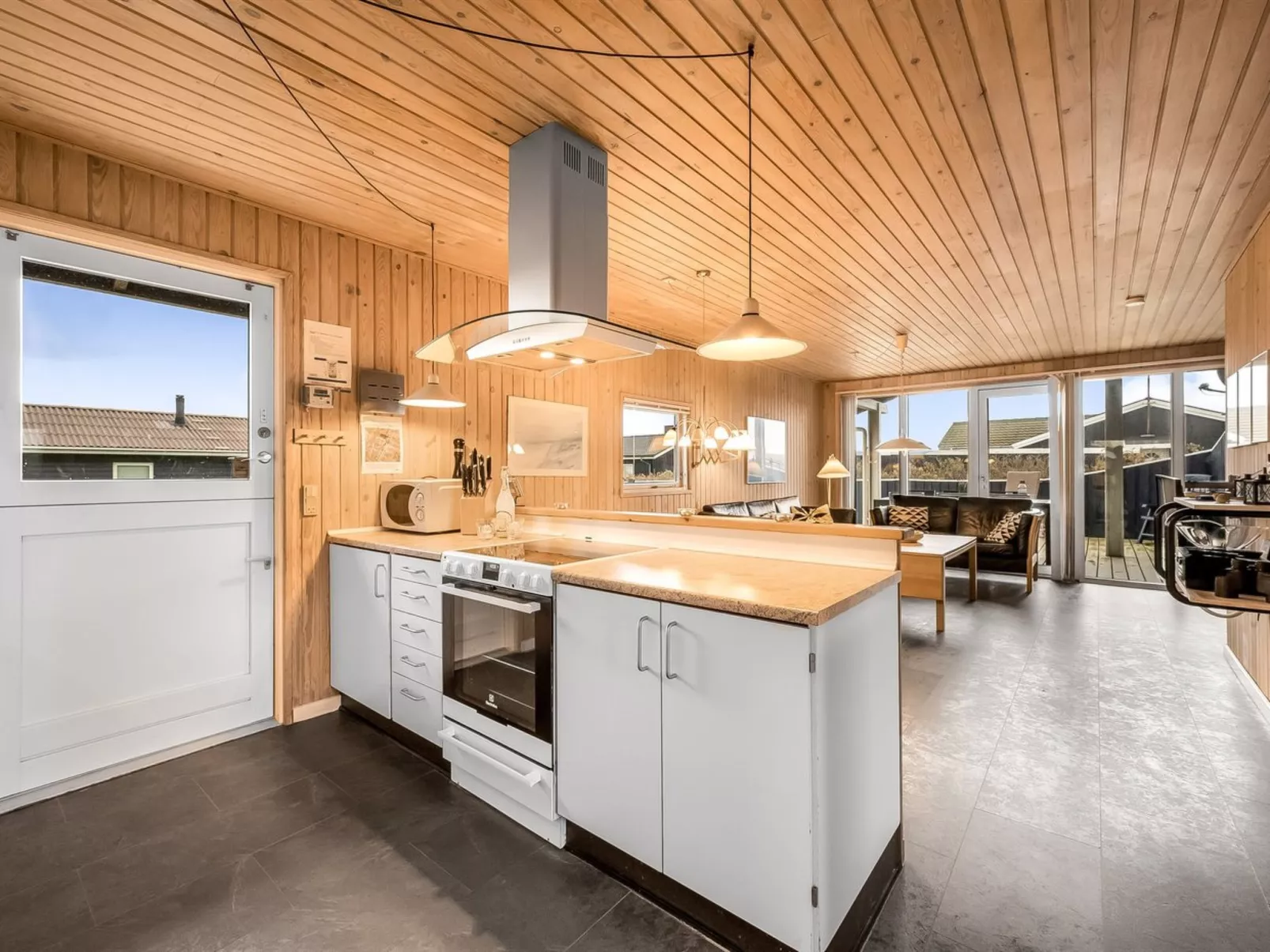 "Odmar" - 300m from the sea-Inside