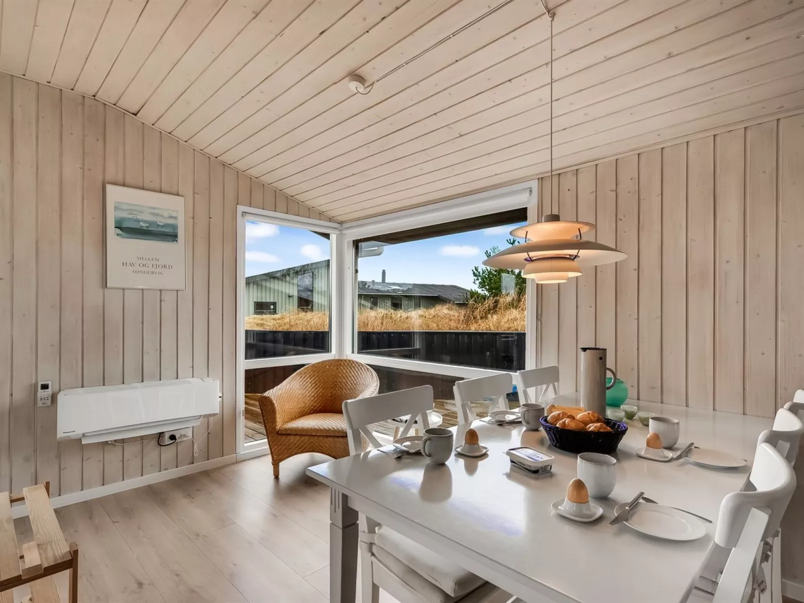 "Julan" - 600m from the sea-Drinnen