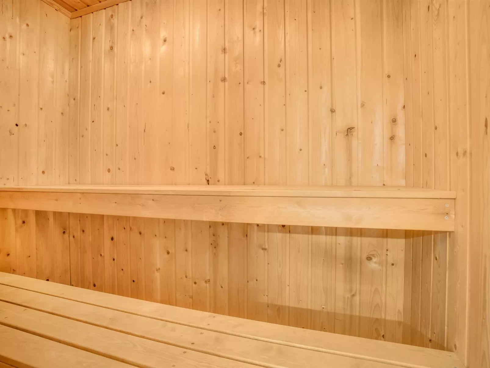 "Anine" - 200m to the fjord-Inside