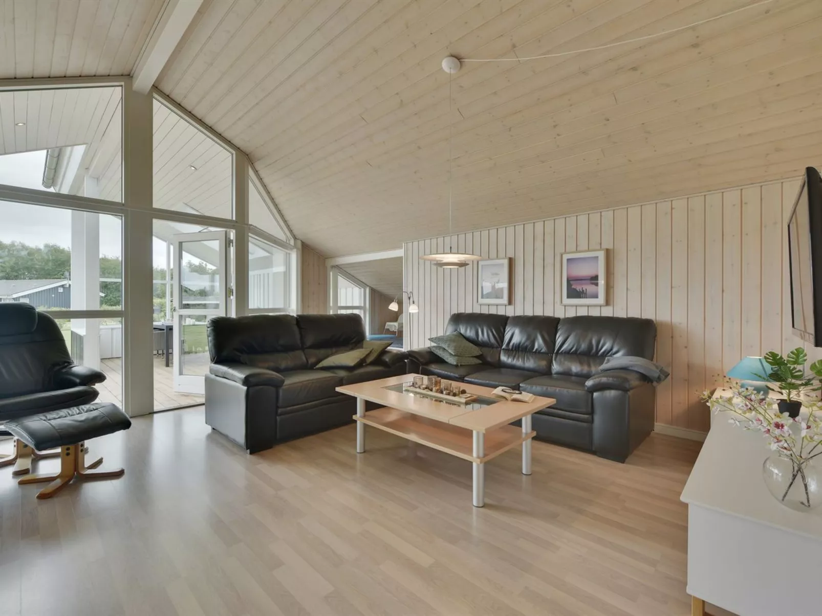 "Harth" - 700m to the fjord-Dedans