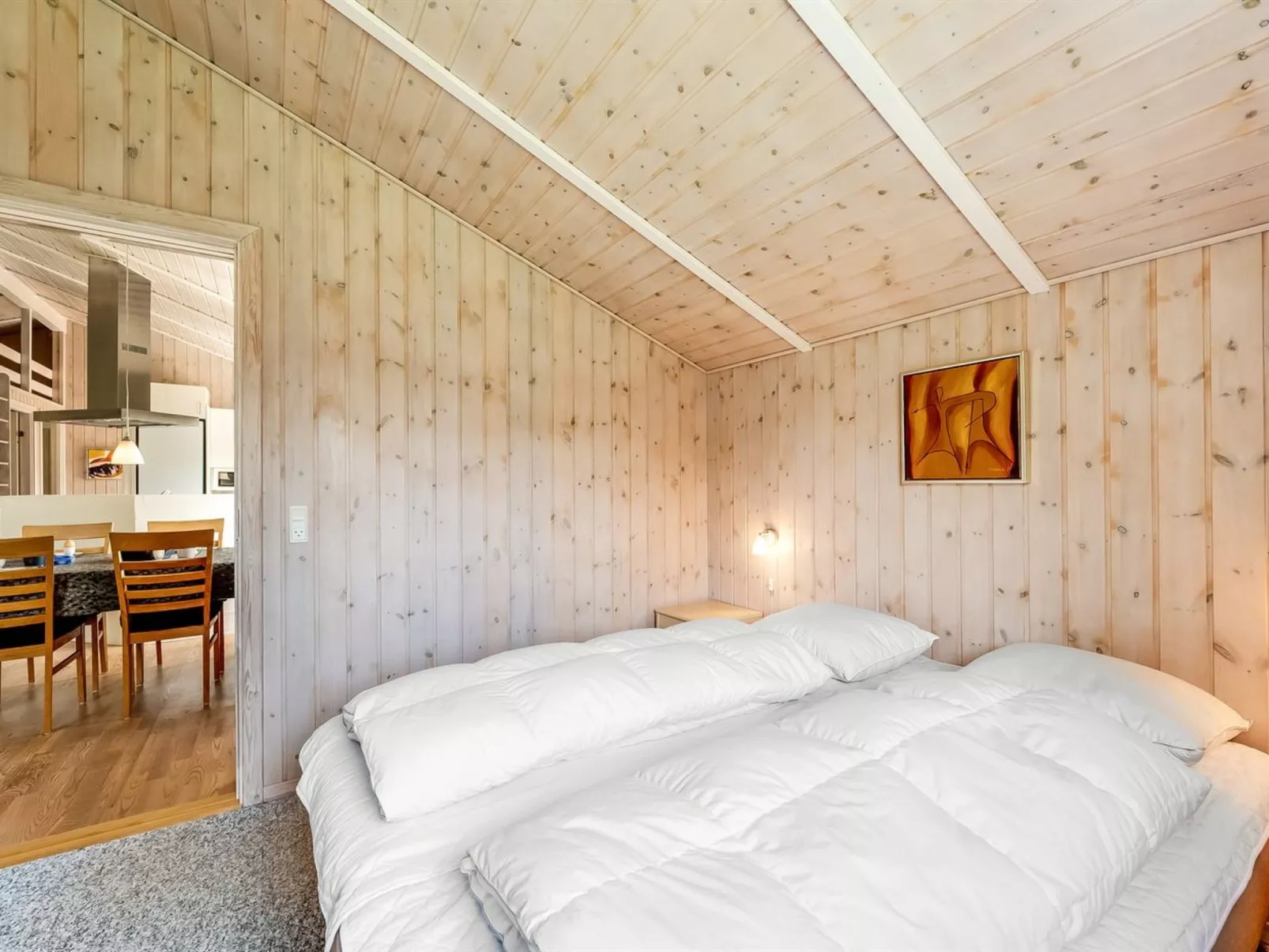 "Karlsefni" - 600m to the fjord-Inside