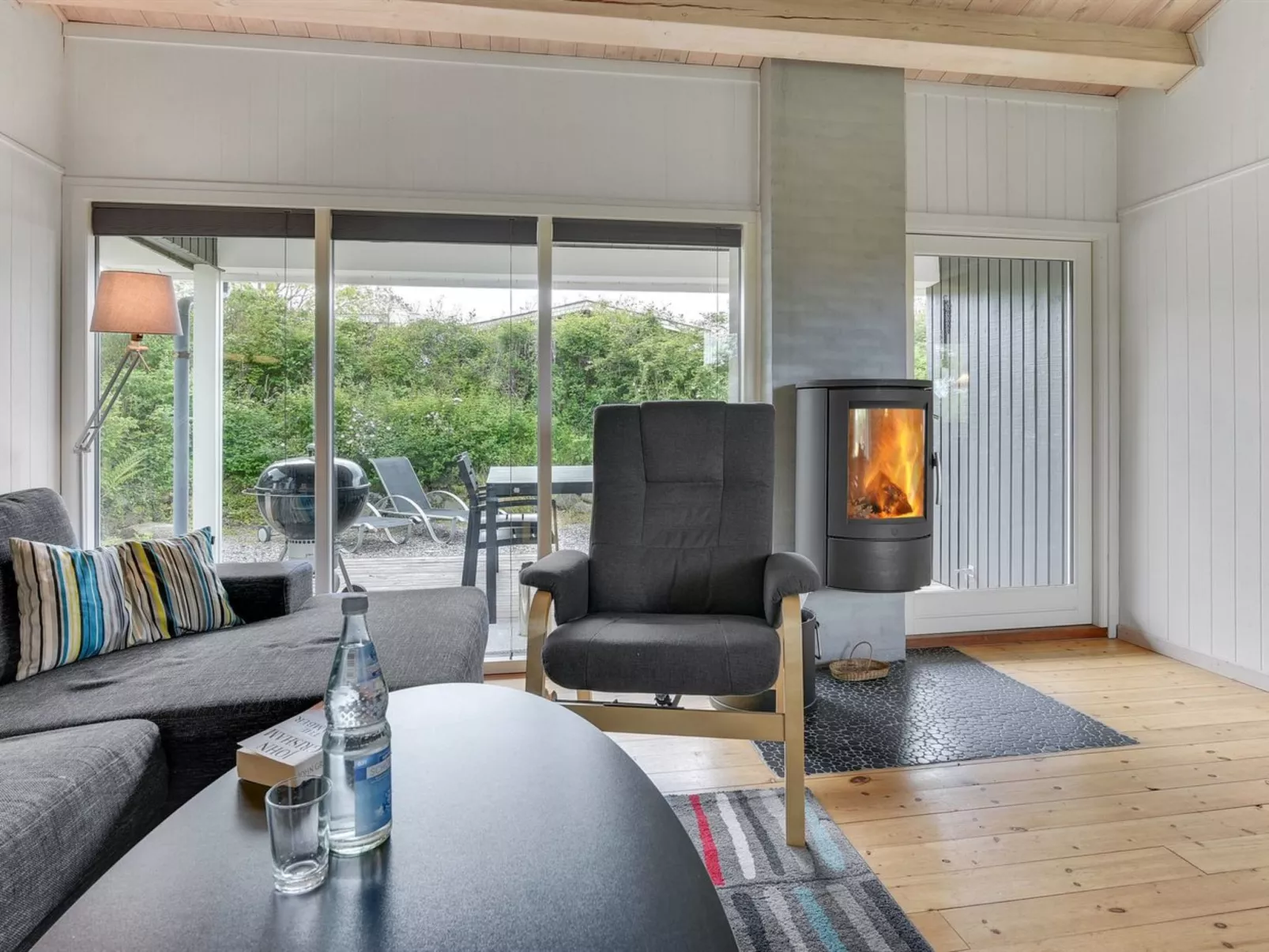 "Jenny" - 140m from the sea-Inside