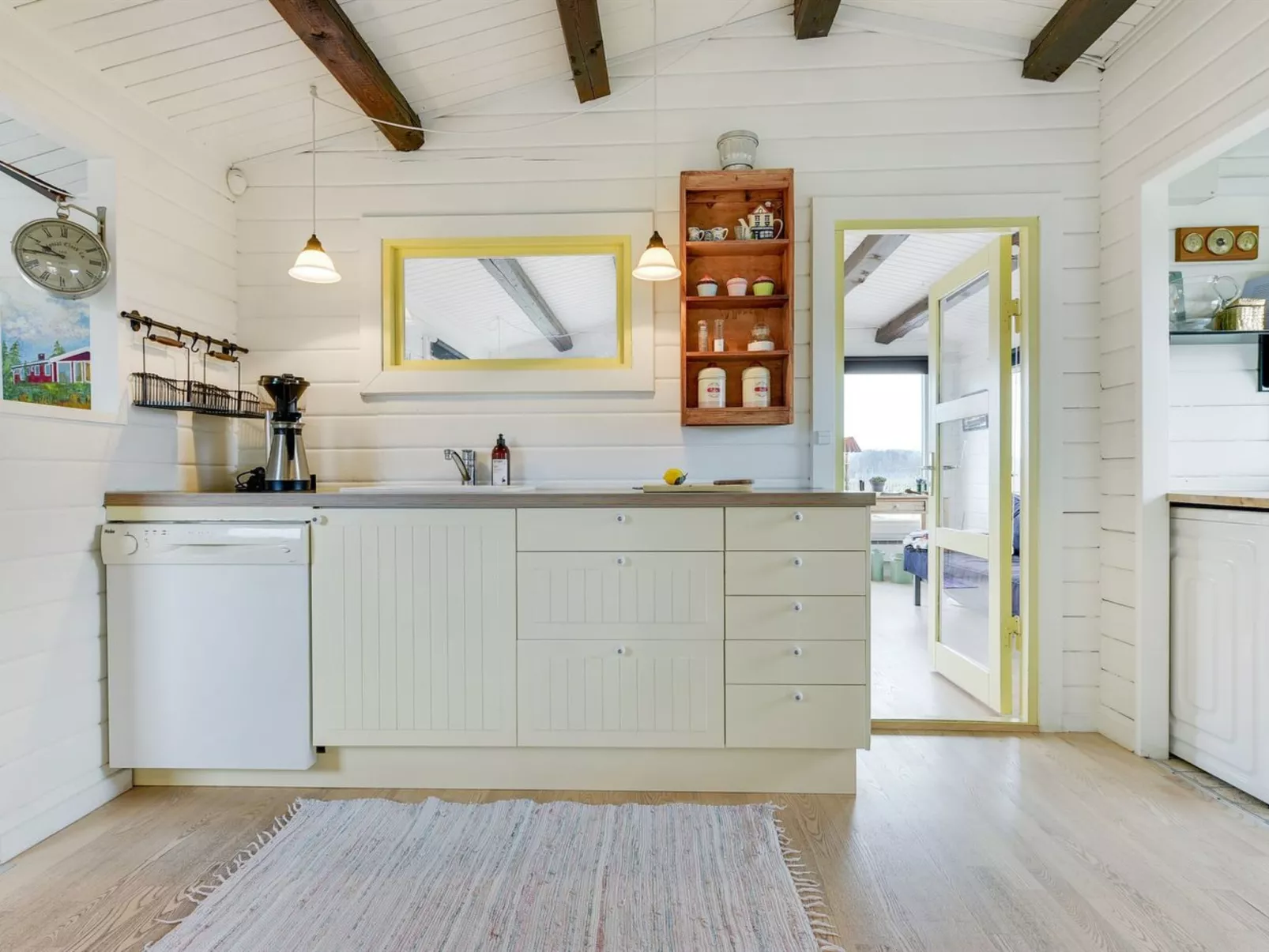 "Ylvie" - 150m from the sea-Drinnen