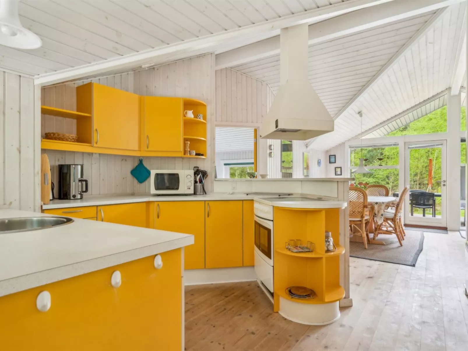 "Niglæs" - 700m from the sea-Inside