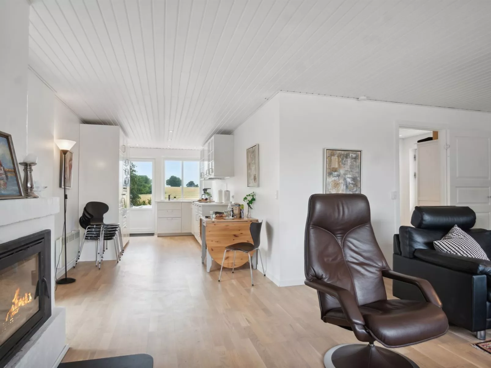 "Janna" - 75m from the sea-Dedans