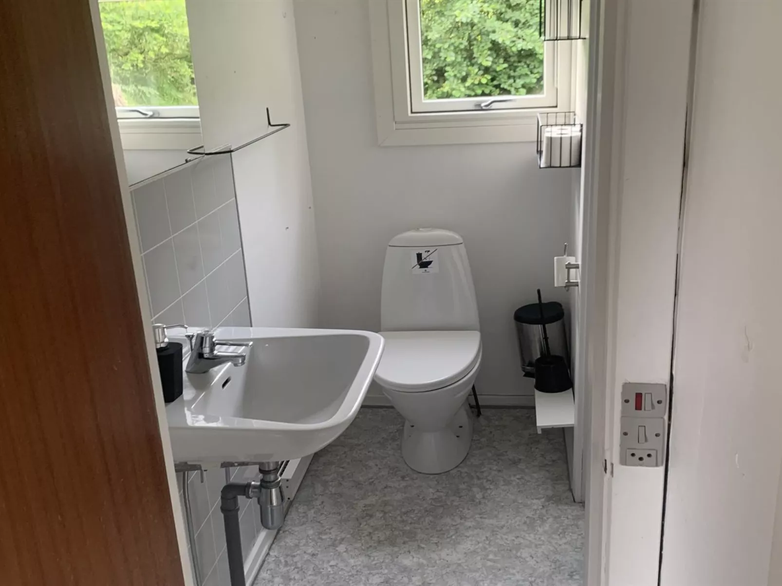 "Bjerne" - 250m to the fjord-Dedans