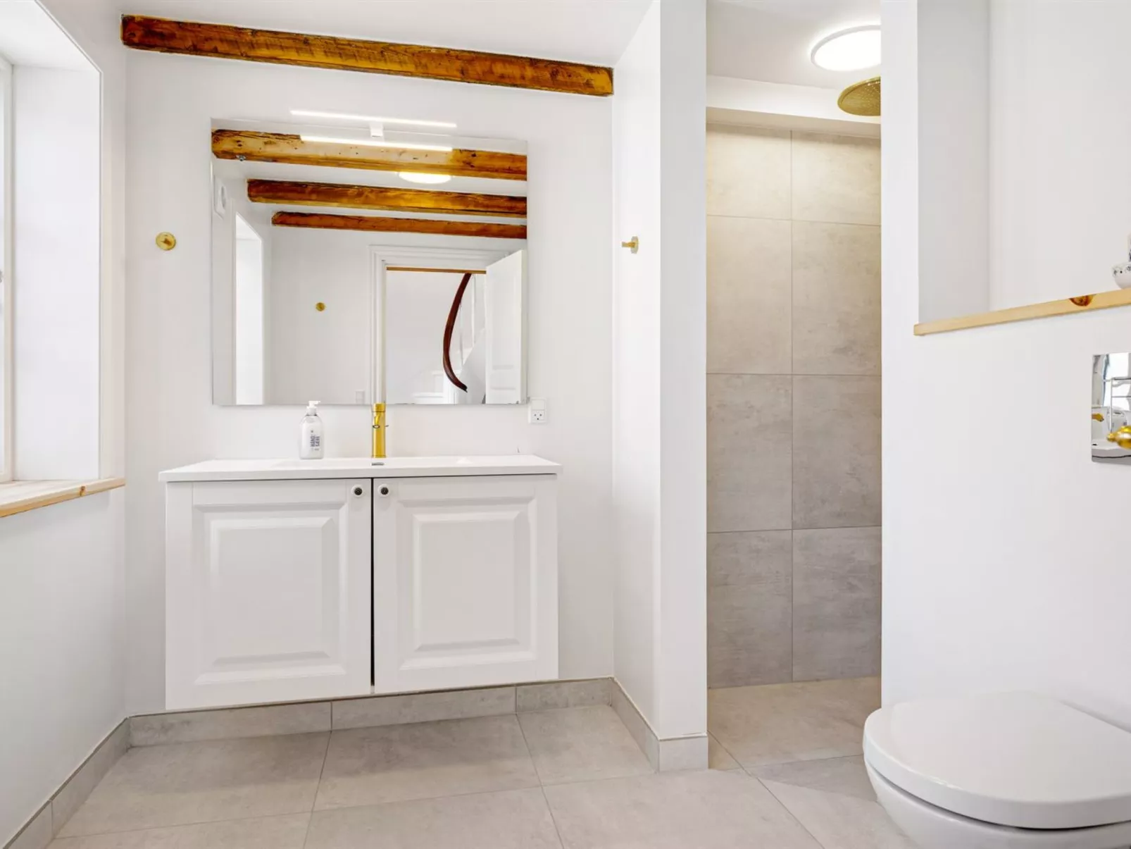 "Karmen" - 100m from the sea-Inside