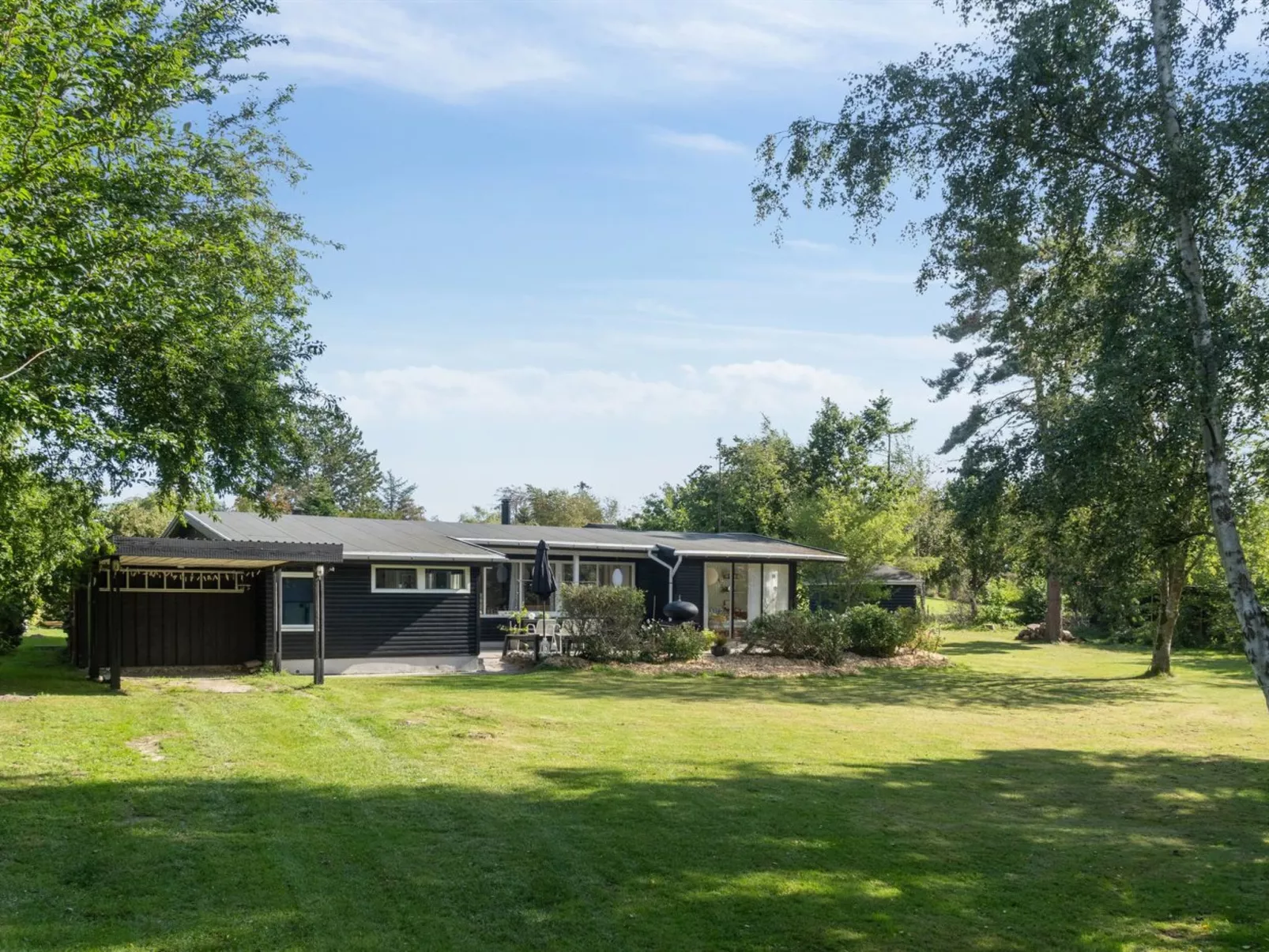 "Fintan" - 1km from the sea-Outside