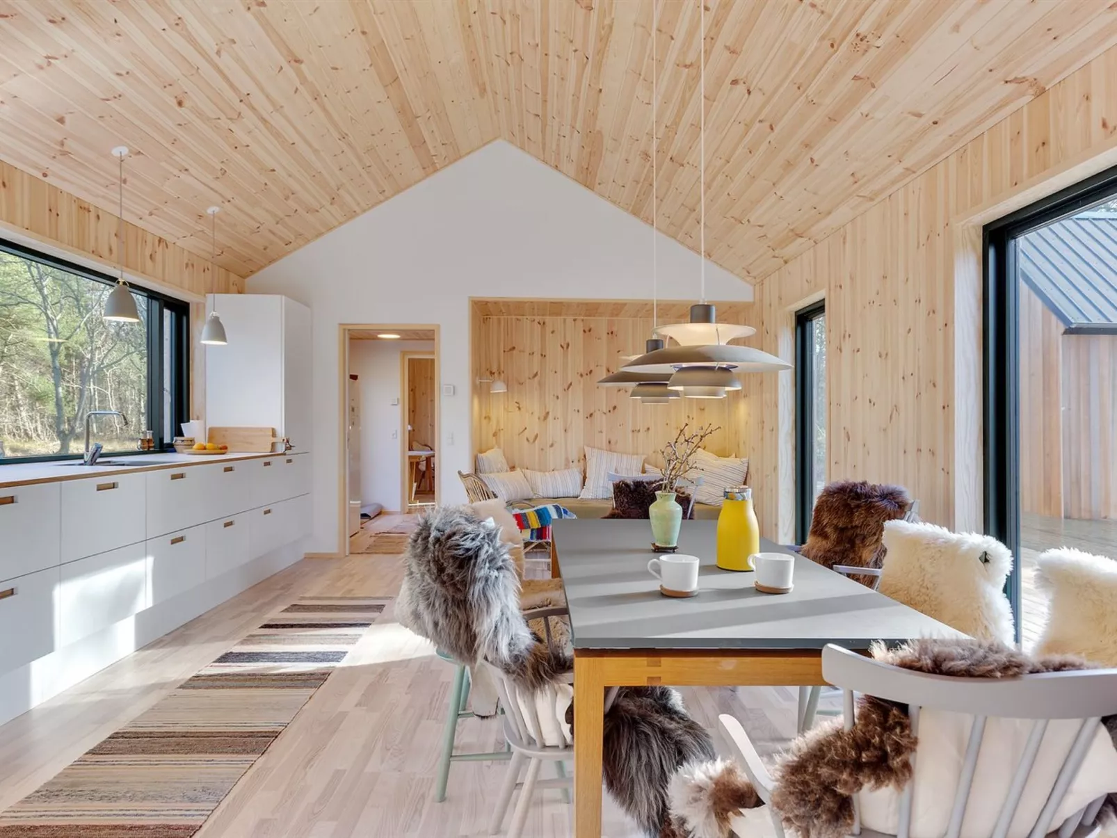 "Blakke" - 200m from the sea-Drinnen